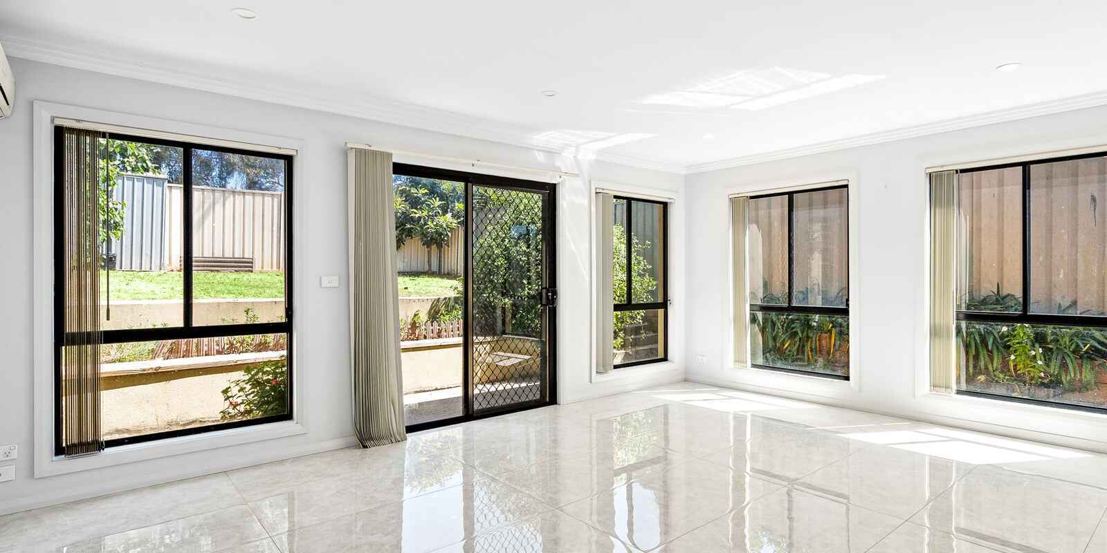 1/111 Melbourne Street Oxley Park 1/111 Melbourne Street Oxley Park