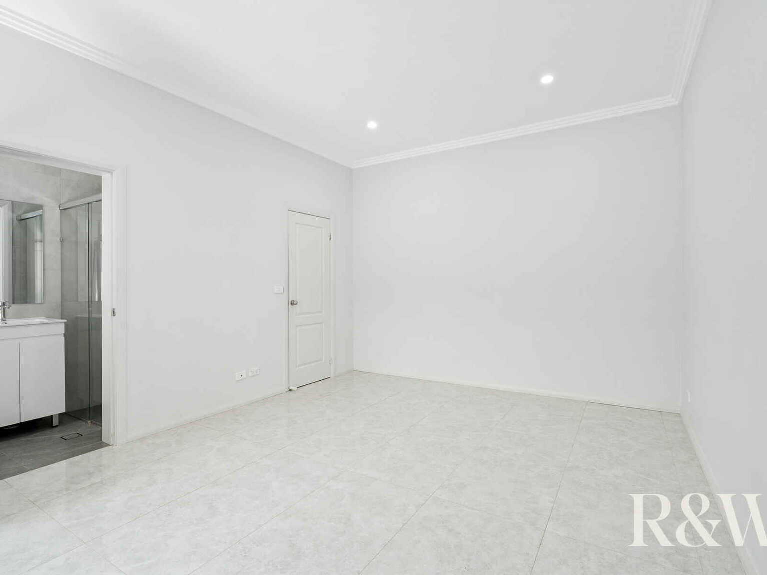 1/111 Melbourne Street Oxley Park 1/111 Melbourne Street Oxley Park