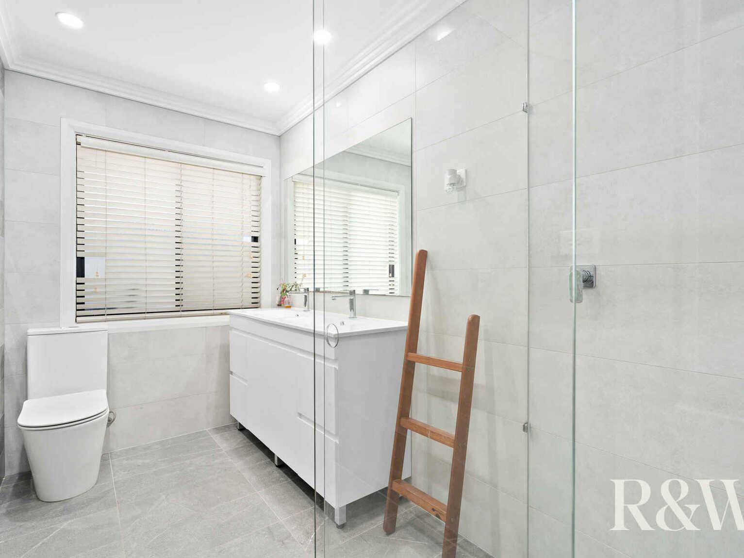 1/111 Melbourne Street Oxley Park 1/111 Melbourne Street Oxley Park