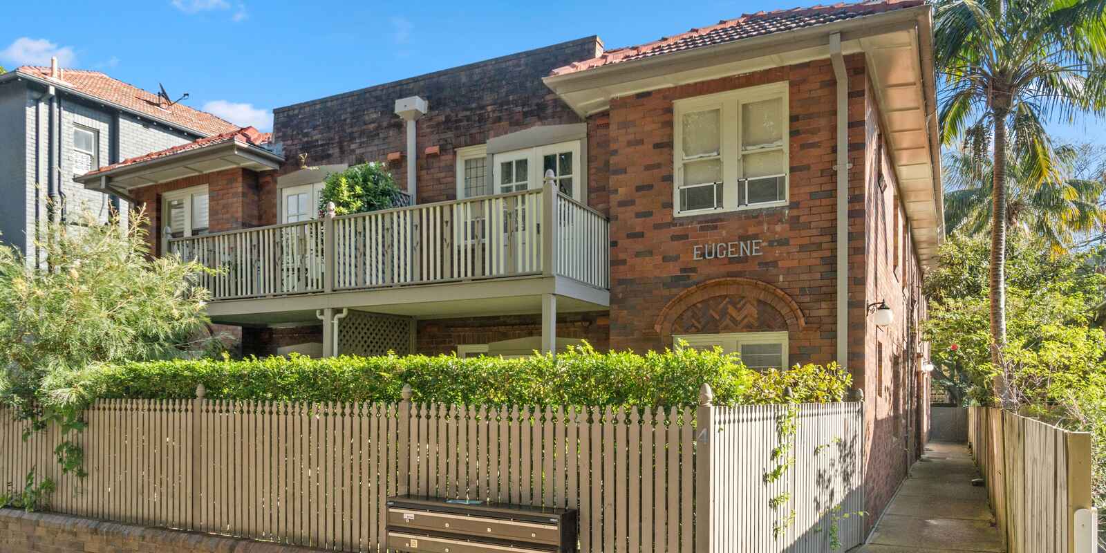 1/4 Richmond Road Rose Bay