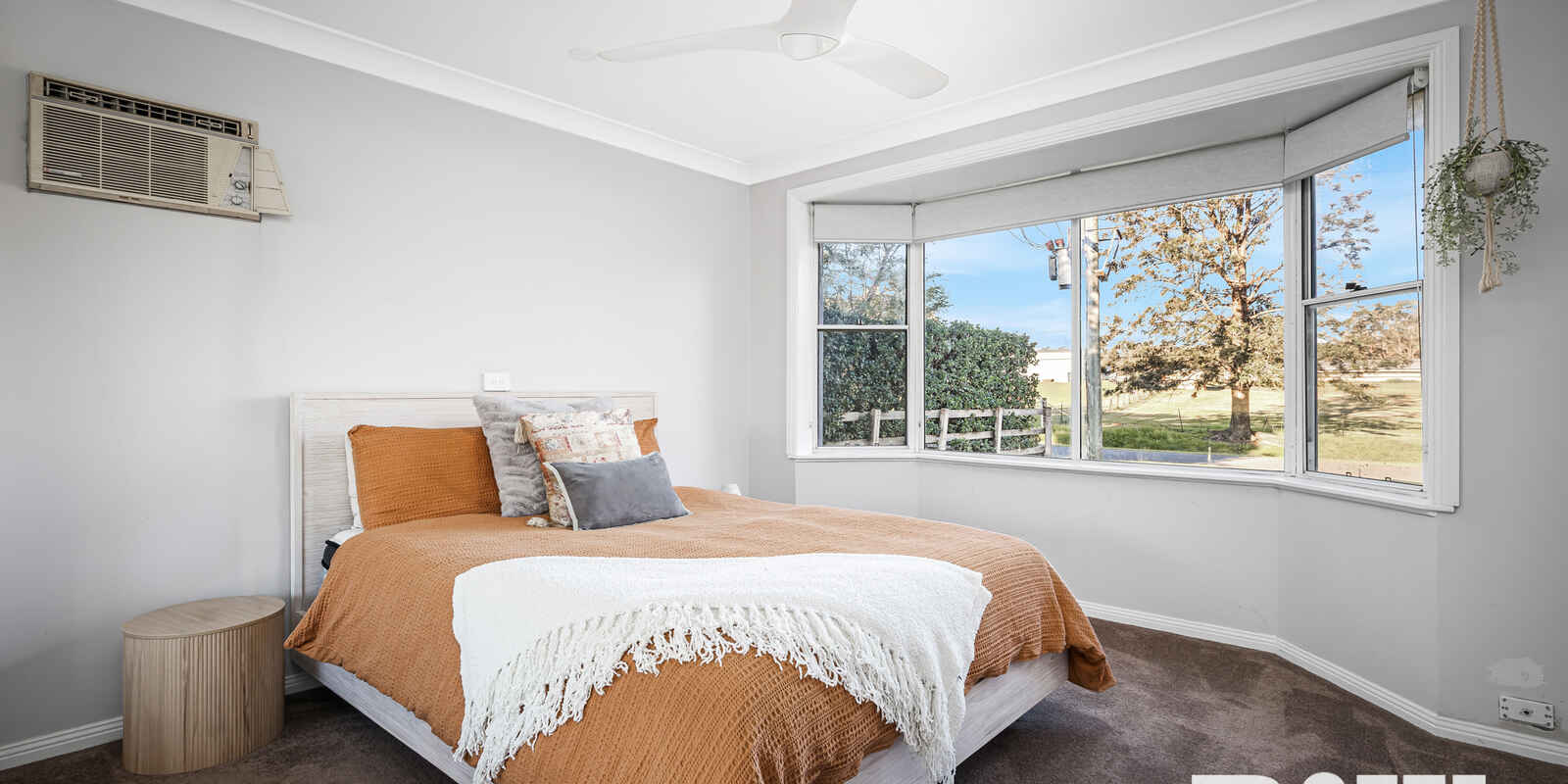 17 Clare Crescent Oakville 17 Clare Crescent Oakville