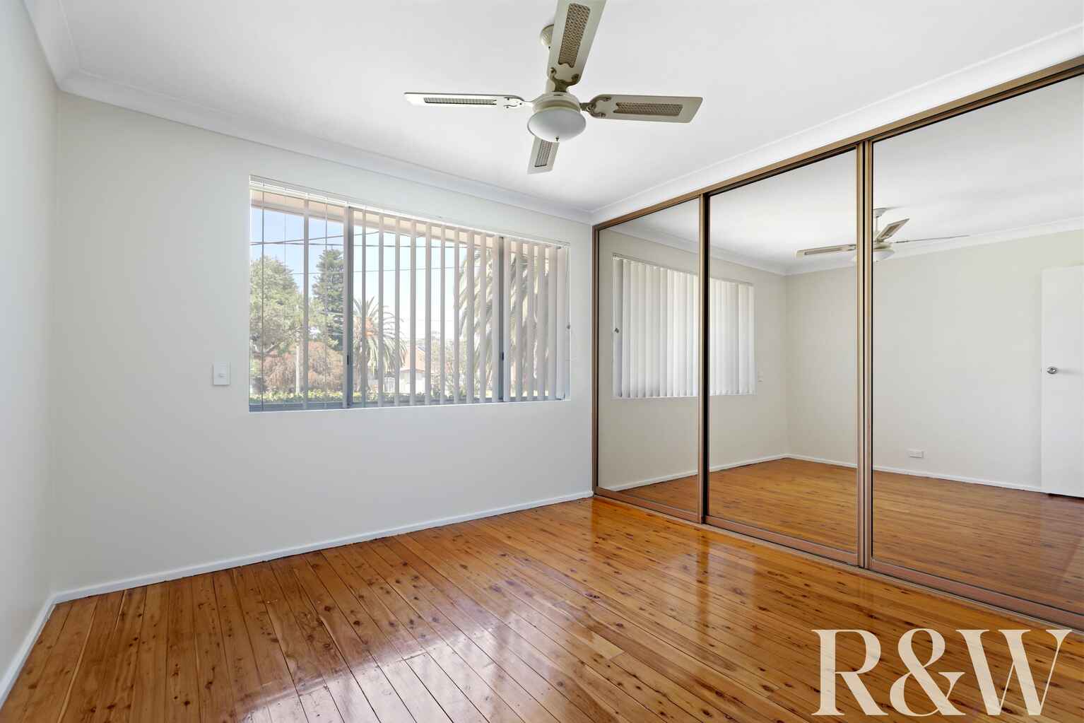 8 Westcombe Place Rooty Hill