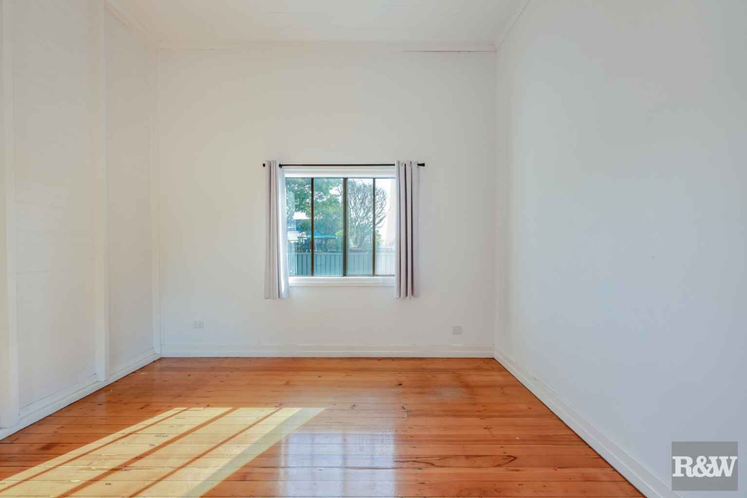 18 George Street Bundaberg South