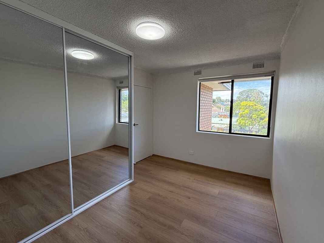 11/94 Windsor Road Dulwich Hill