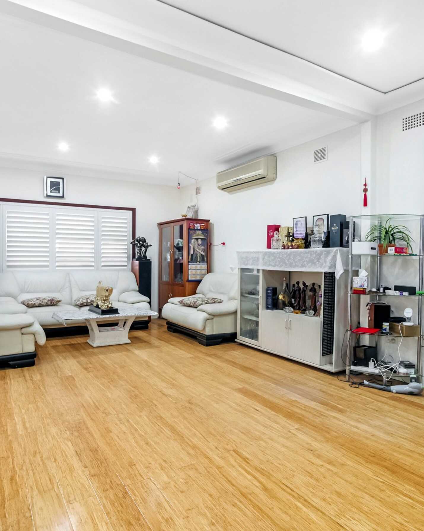 18 Mcilvenie Canley Heights, Heights - Thumbnail 2
