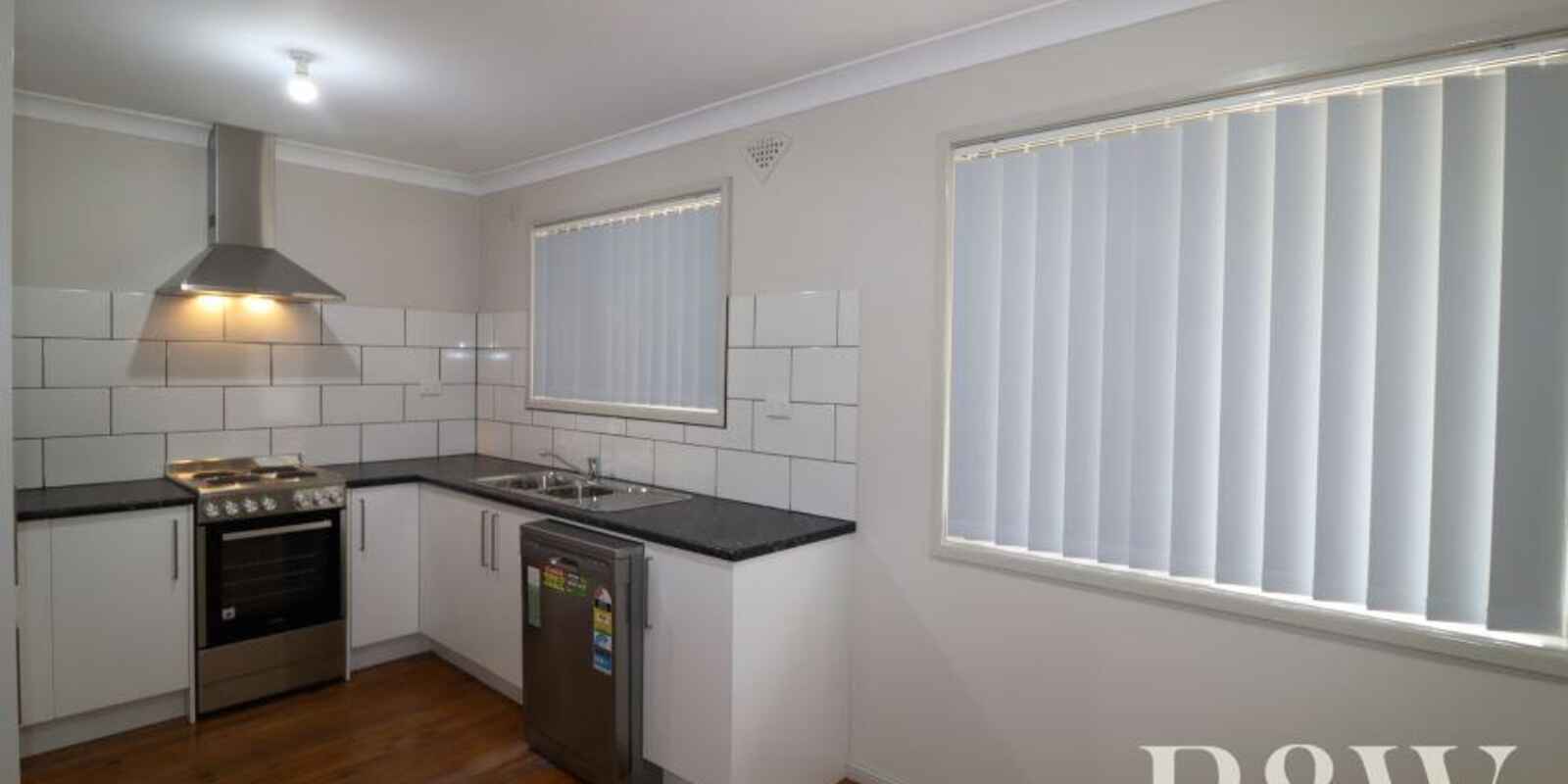 8 Mulgoa Road Regentville