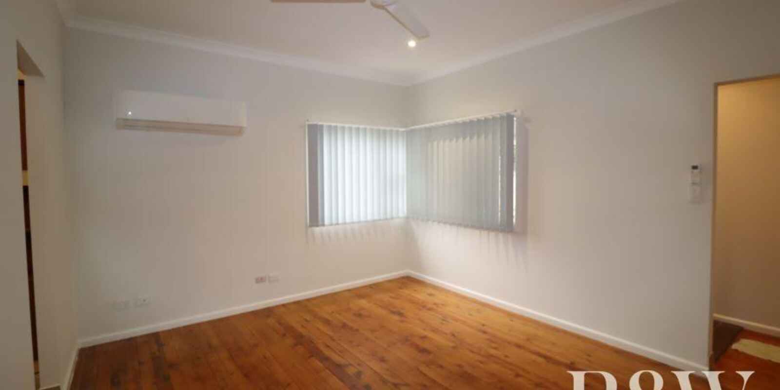 14 Mulgoa Road Regentville