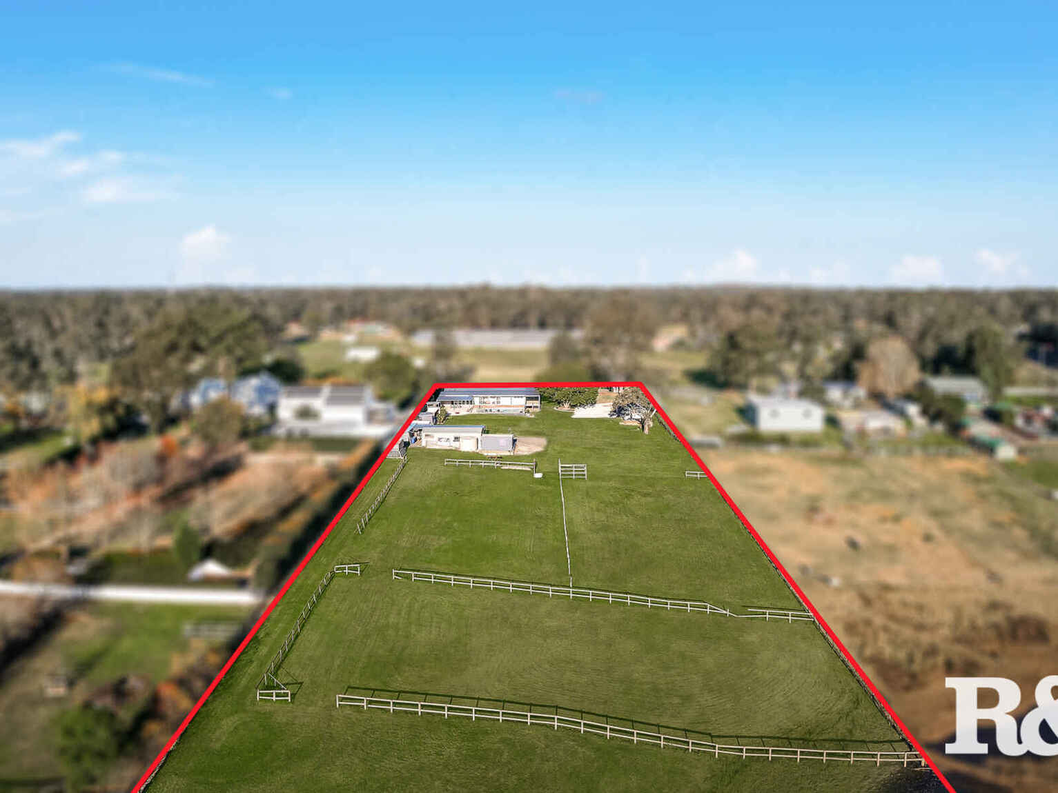 17 Clare Crescent Oakville