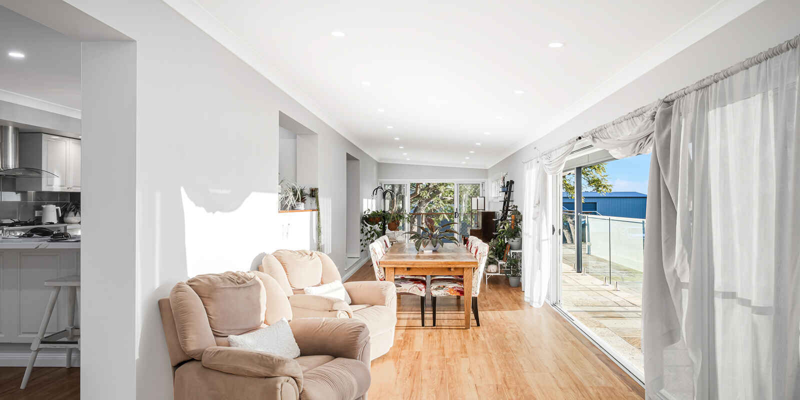 17 Clare Crescent Oakville