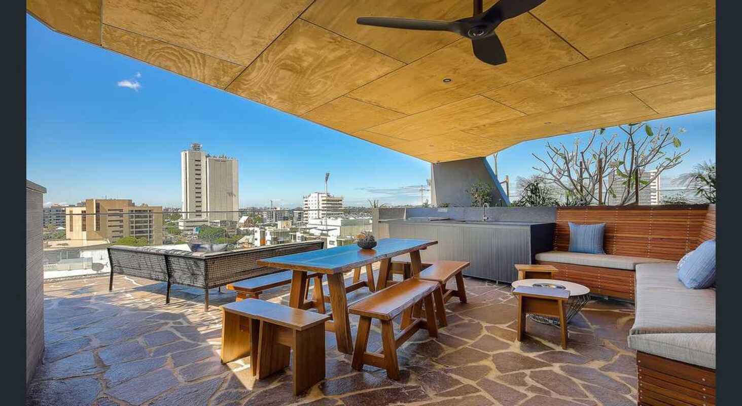 405/17 Gibbon Street Woolloongabba