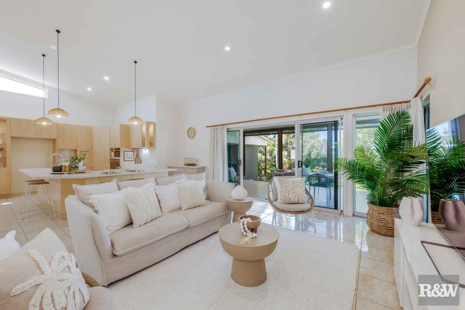 2 Jesse Court Bargara