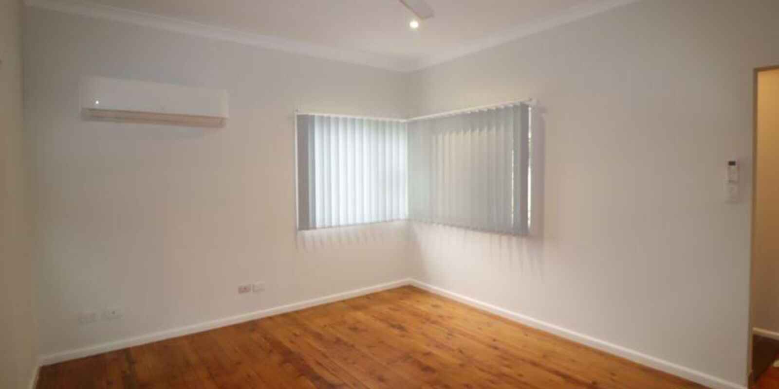 14 Mulgoa Road Regentville