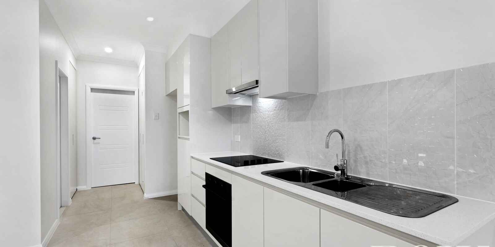 8a Westcombe Place Rooty Hill