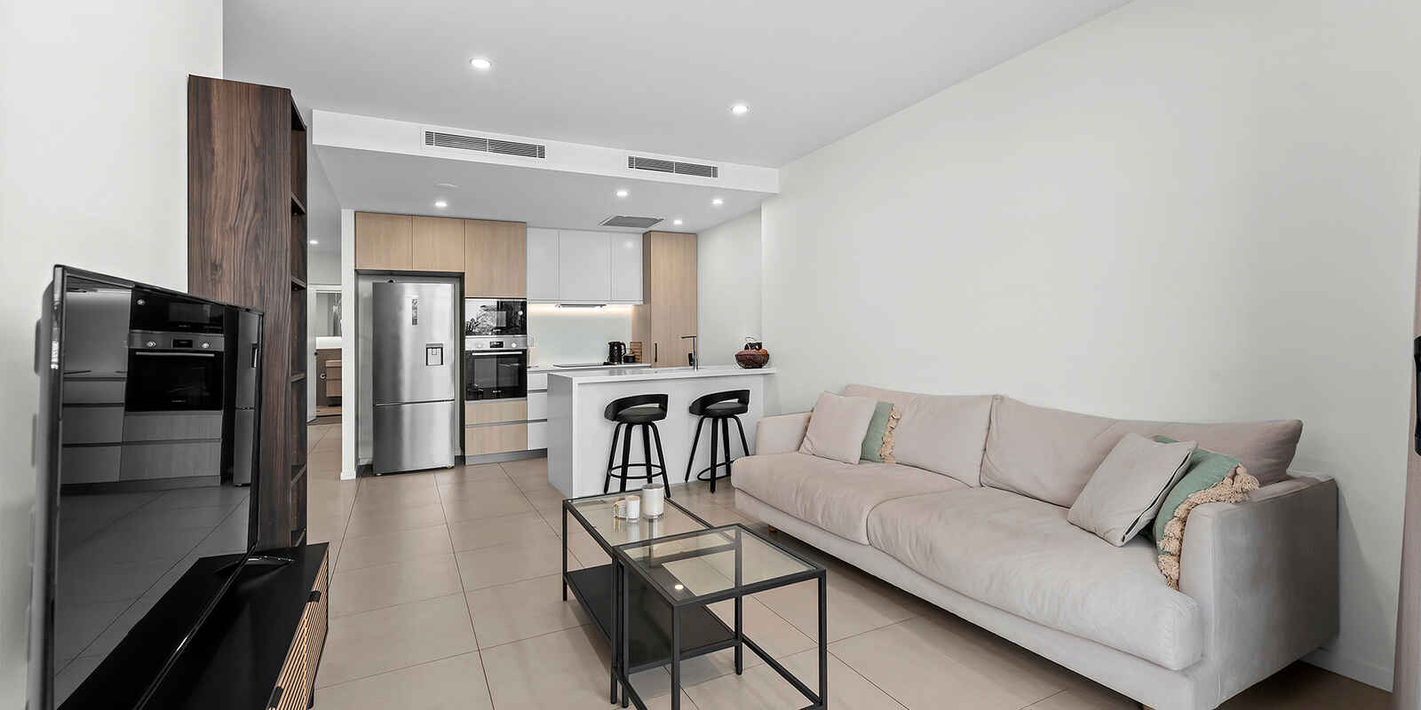 208/8 Zillah Street Stones Corner