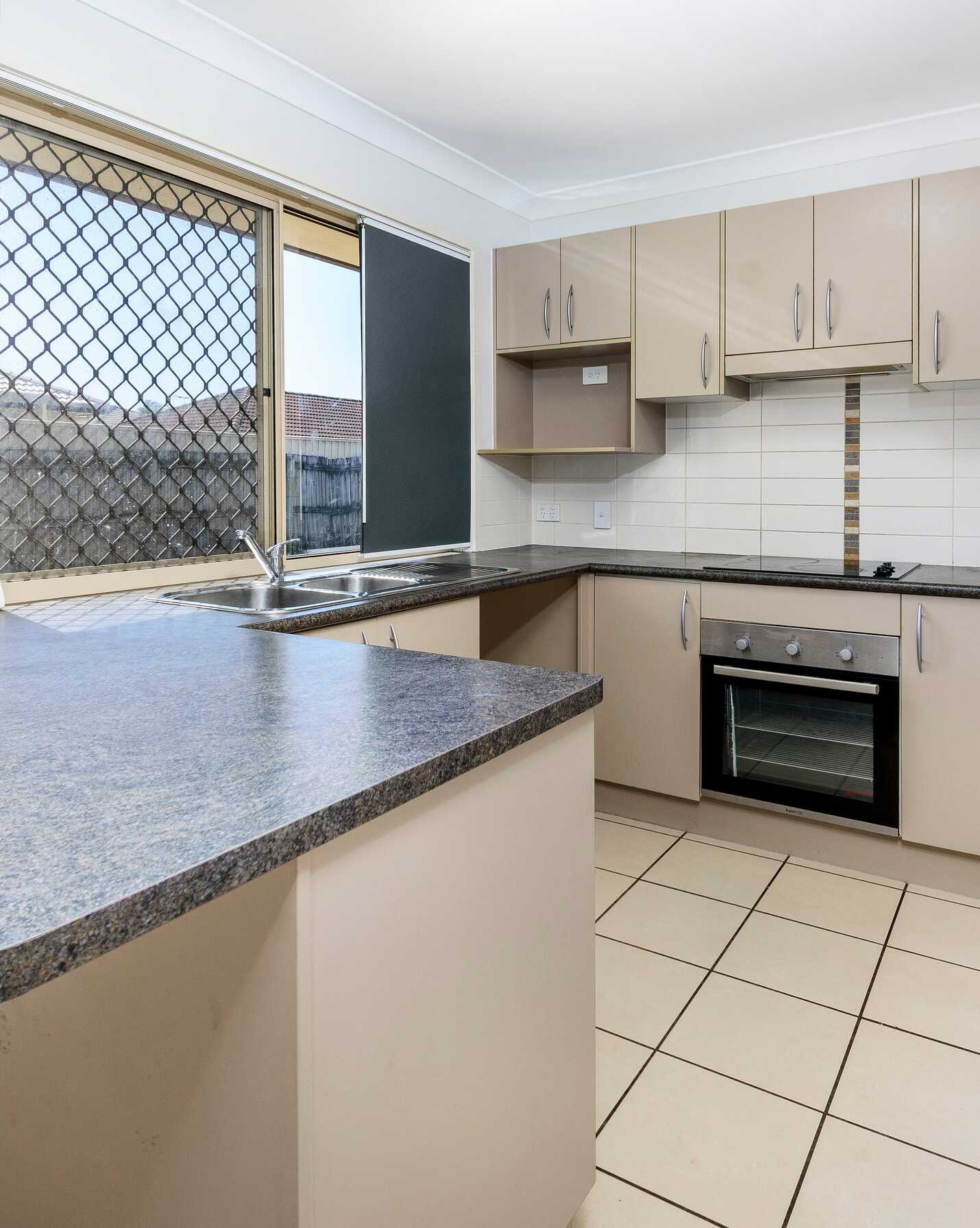 64 Olympic Court Upper Caboolture, Caboolture - Thumbnail 4