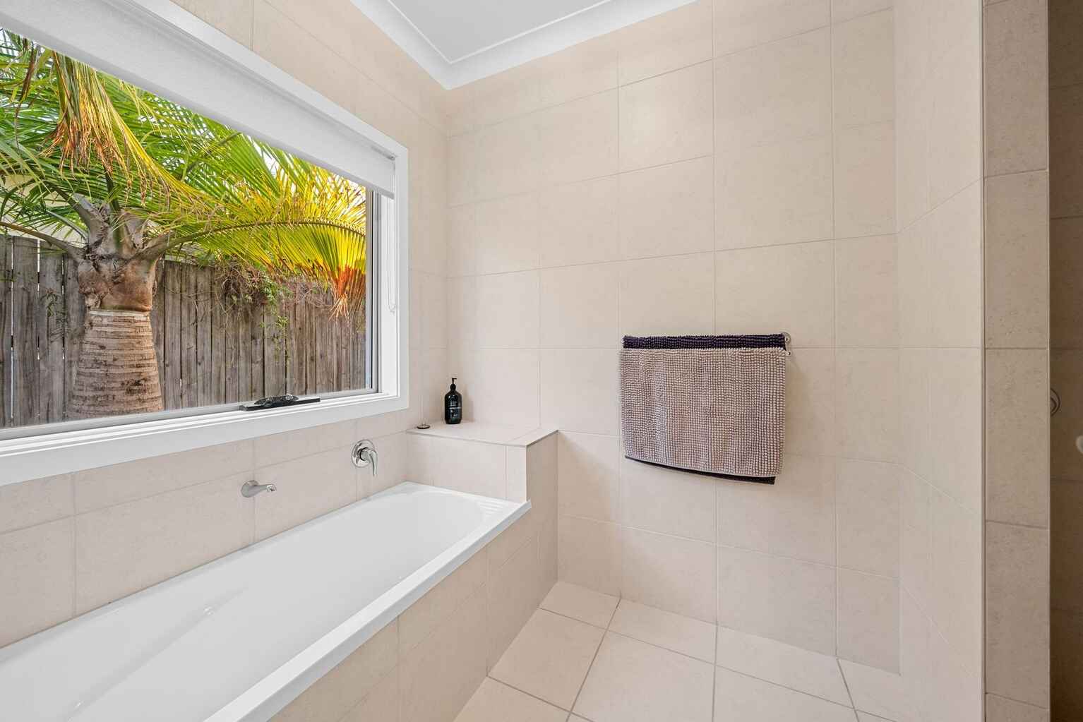 2 Crestview Drive Peregian Springs 2 Crestview Drive Peregian Springs