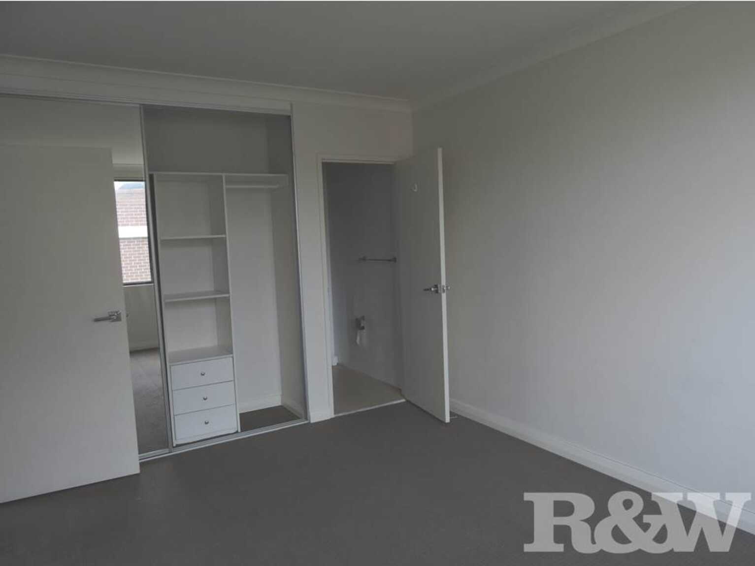 2/9-11 Kleins Road Northmead