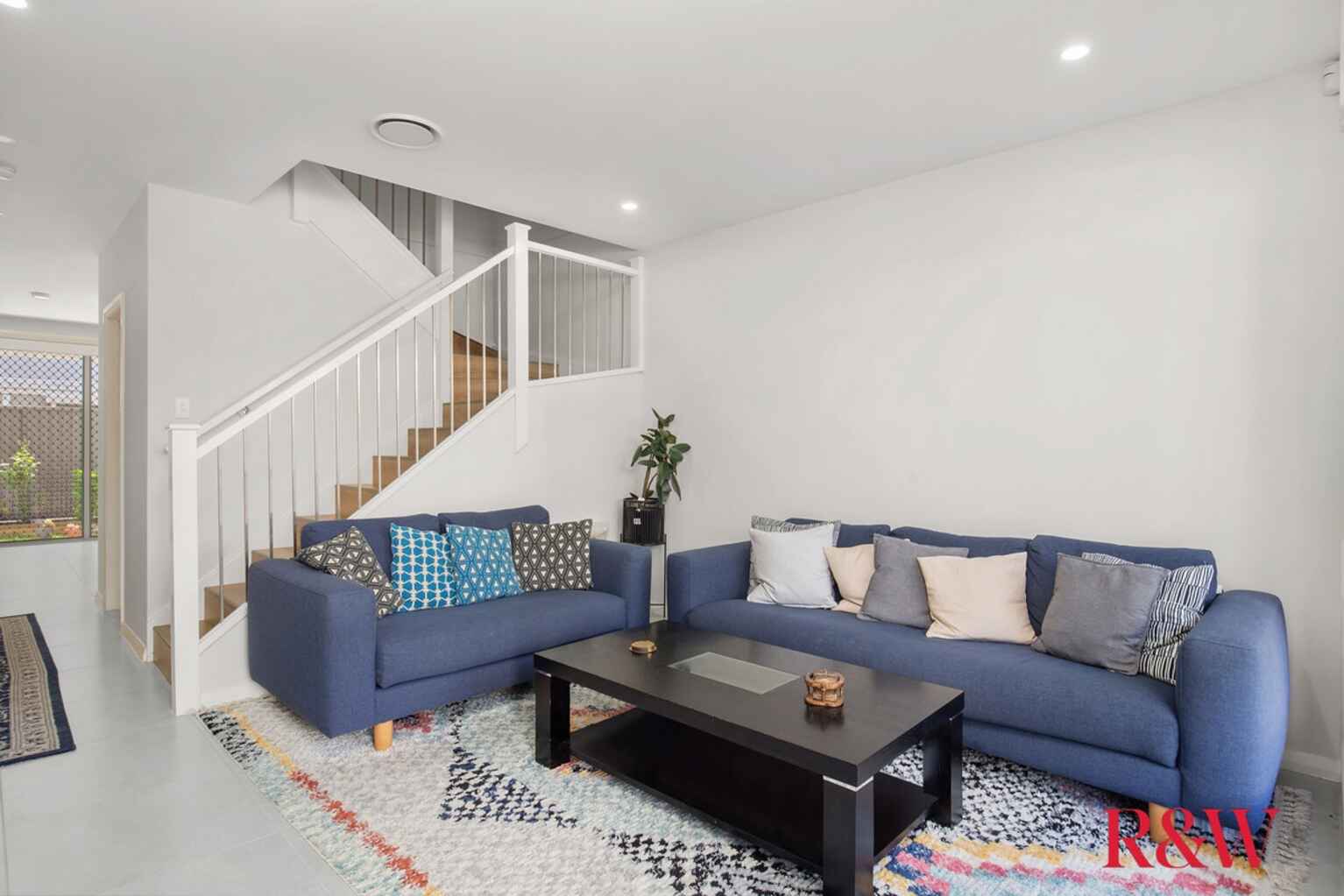 7 Wookey Glade Riverstone