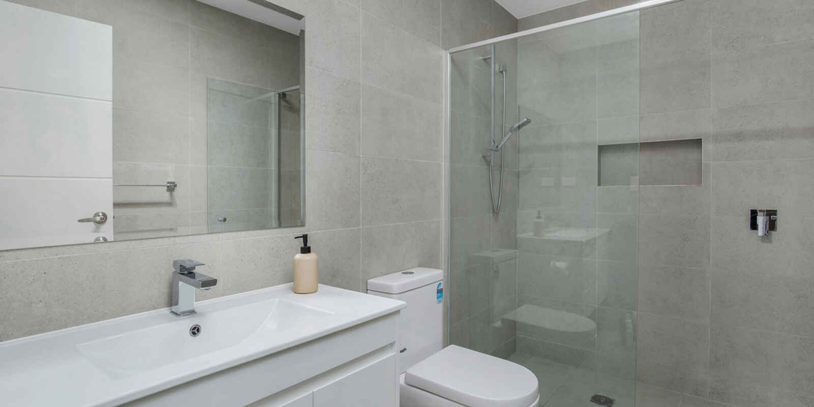 7 Wookey Glade Riverstone