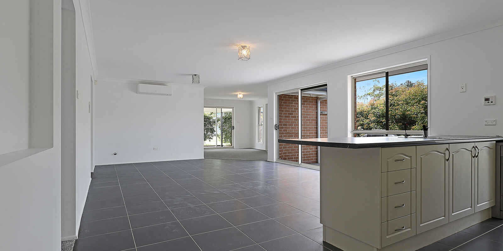 43 Parkes Road Moss Vale 43 Parkes Road Moss Vale