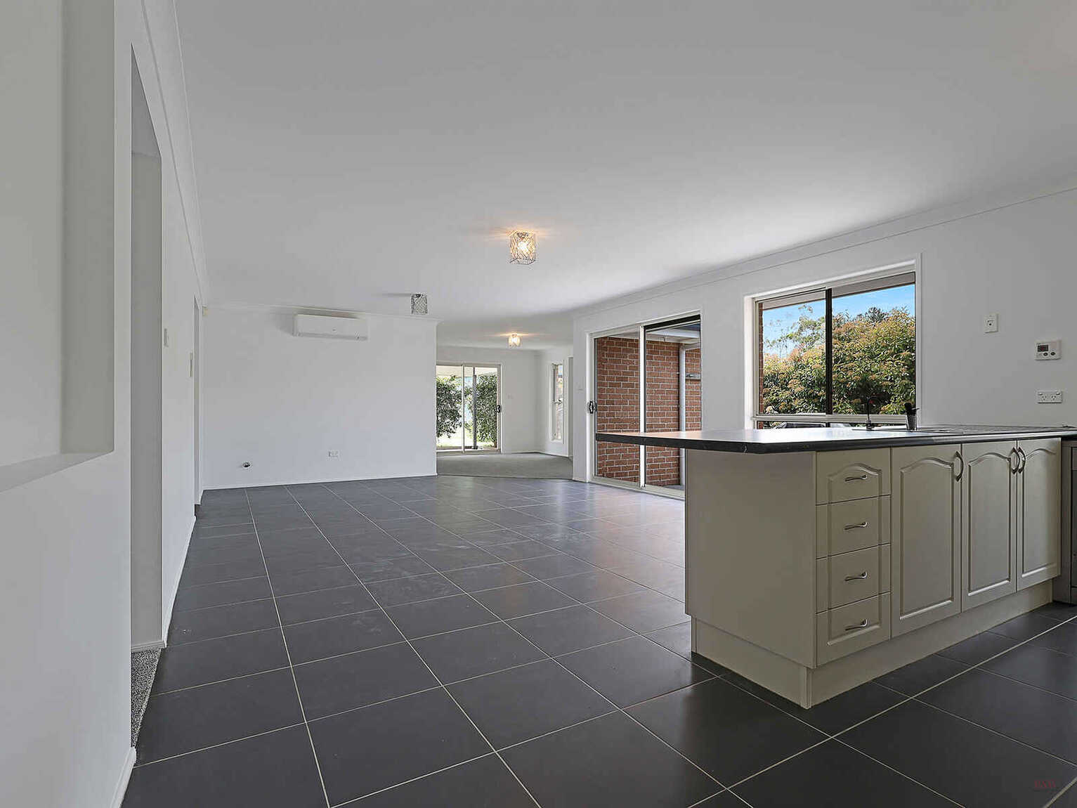 43 Parkes Road Moss Vale 43 Parkes Road Moss Vale