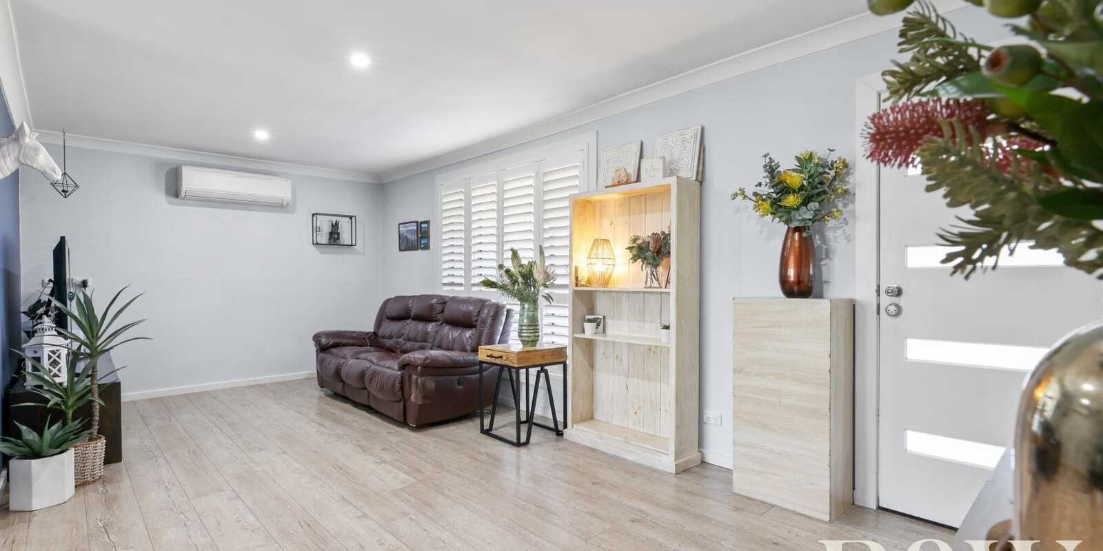 53 Shadlow Crescent St Clair 53 Shadlow Crescent St Clair
