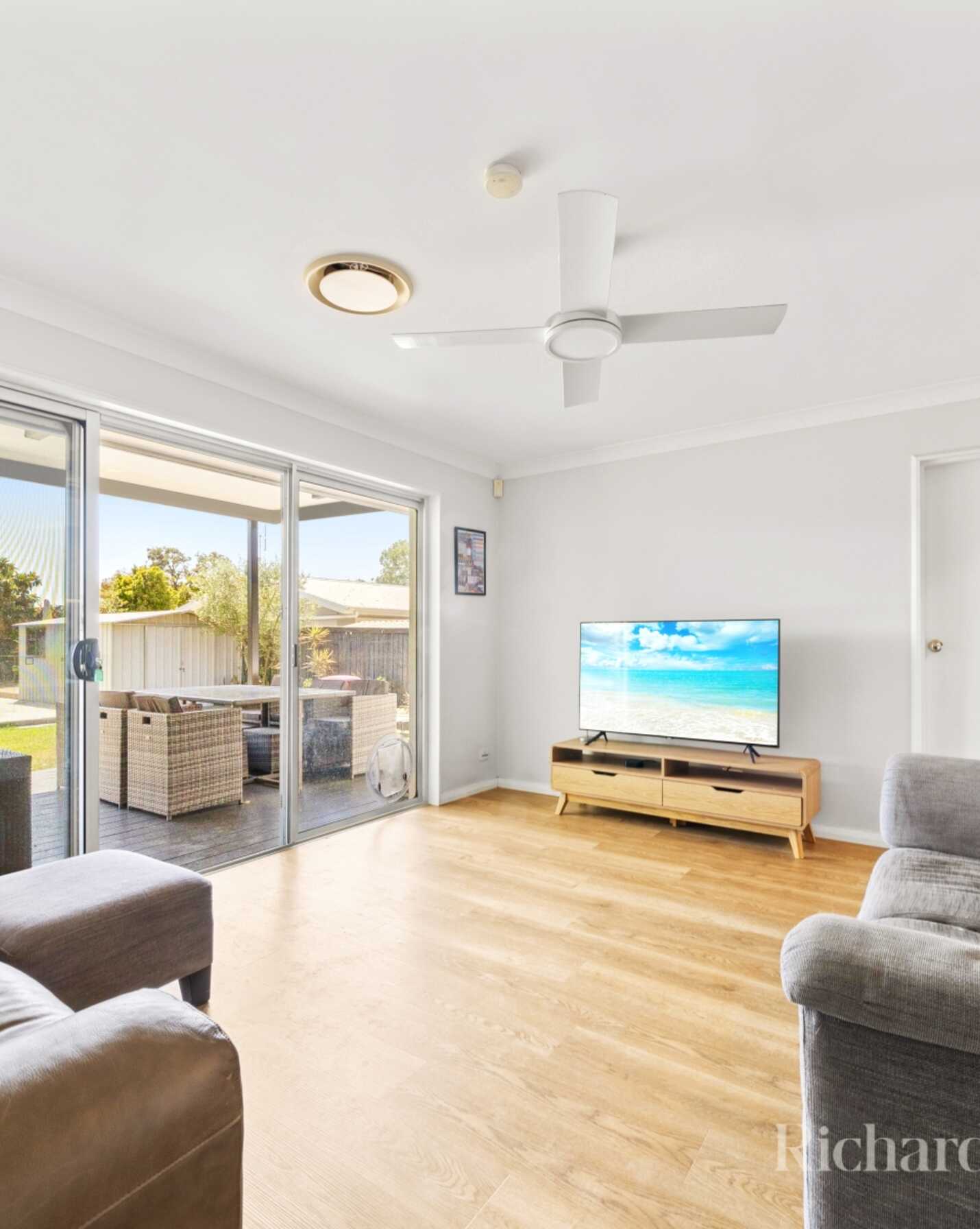57 Lone Pine Avenue Umina Beach, Beach - Thumbnail 7