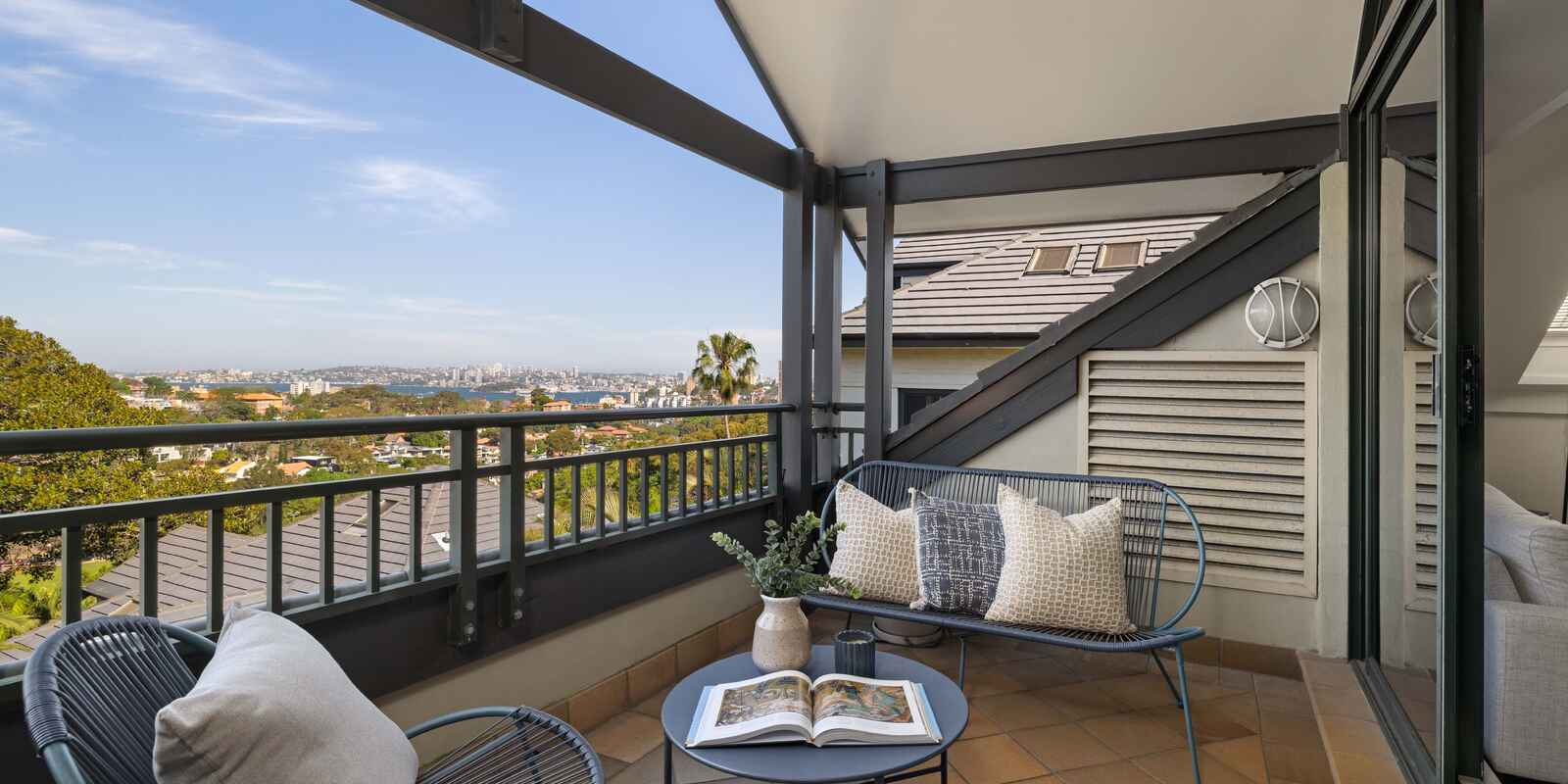 208/433 Alfred Street North Neutral Bay