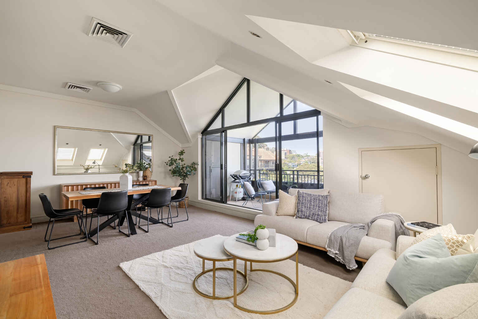 208/433 Alfred Street North Neutral Bay