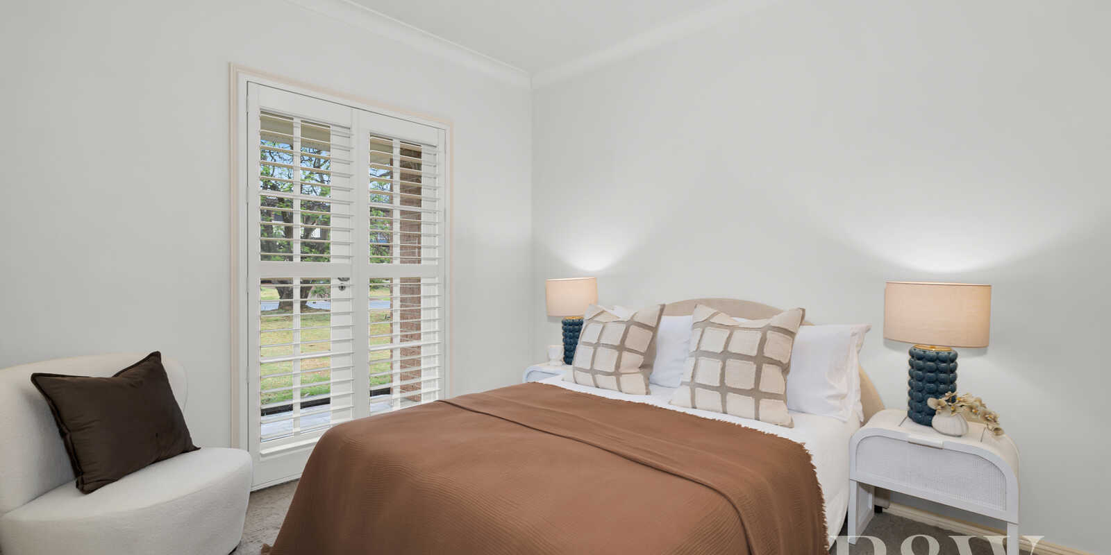 37 BAINBRIDGE AVENUE Ingleburn