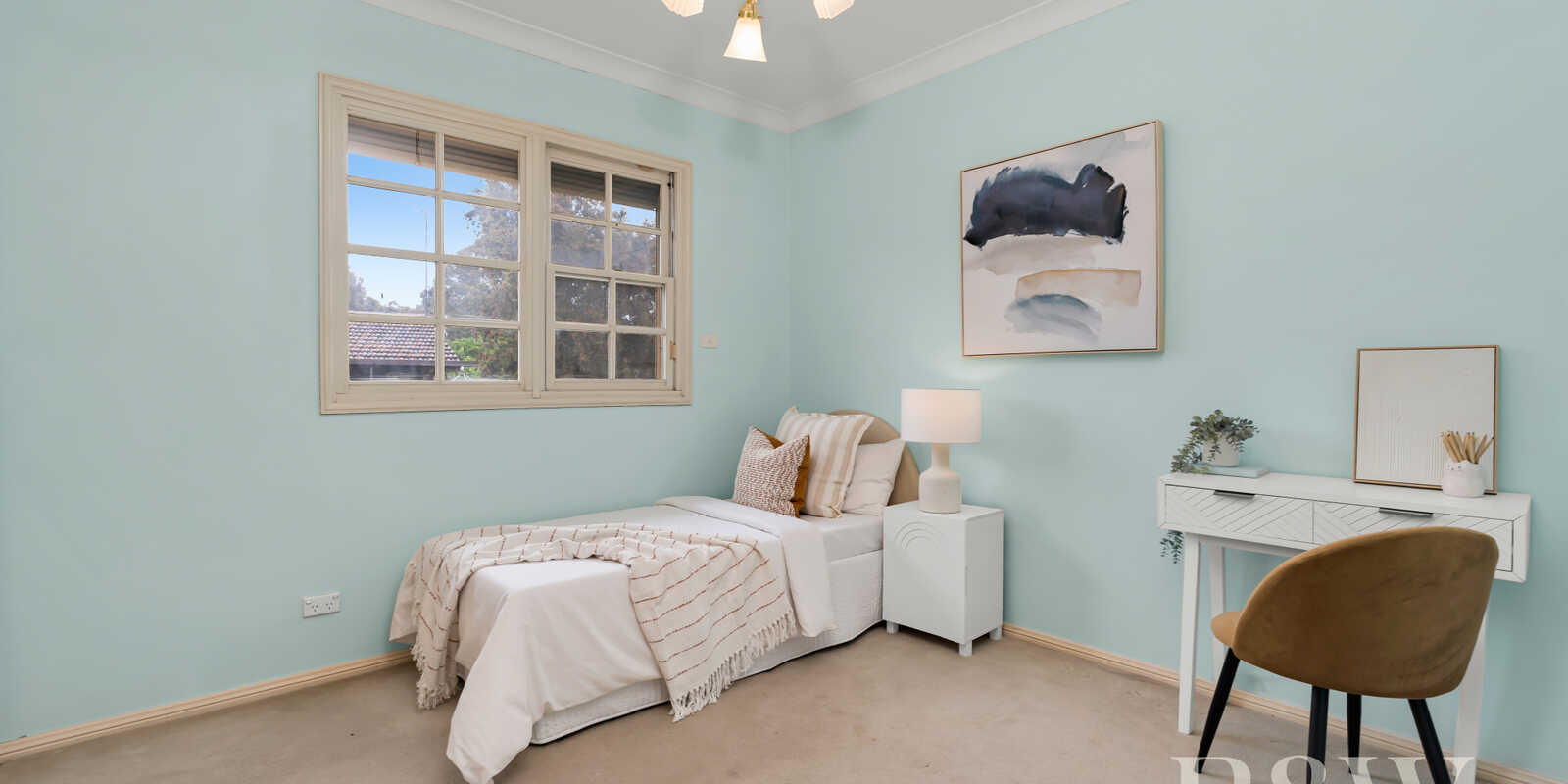37 BAINBRIDGE AVENUE Ingleburn