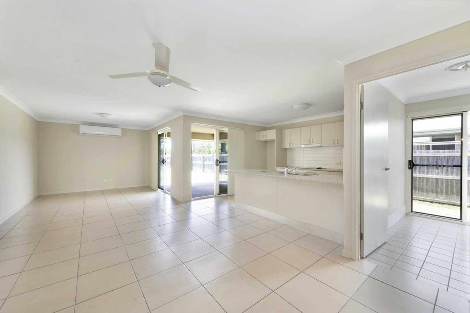 48 Neville Drive Branyan 48 Neville Drive Branyan