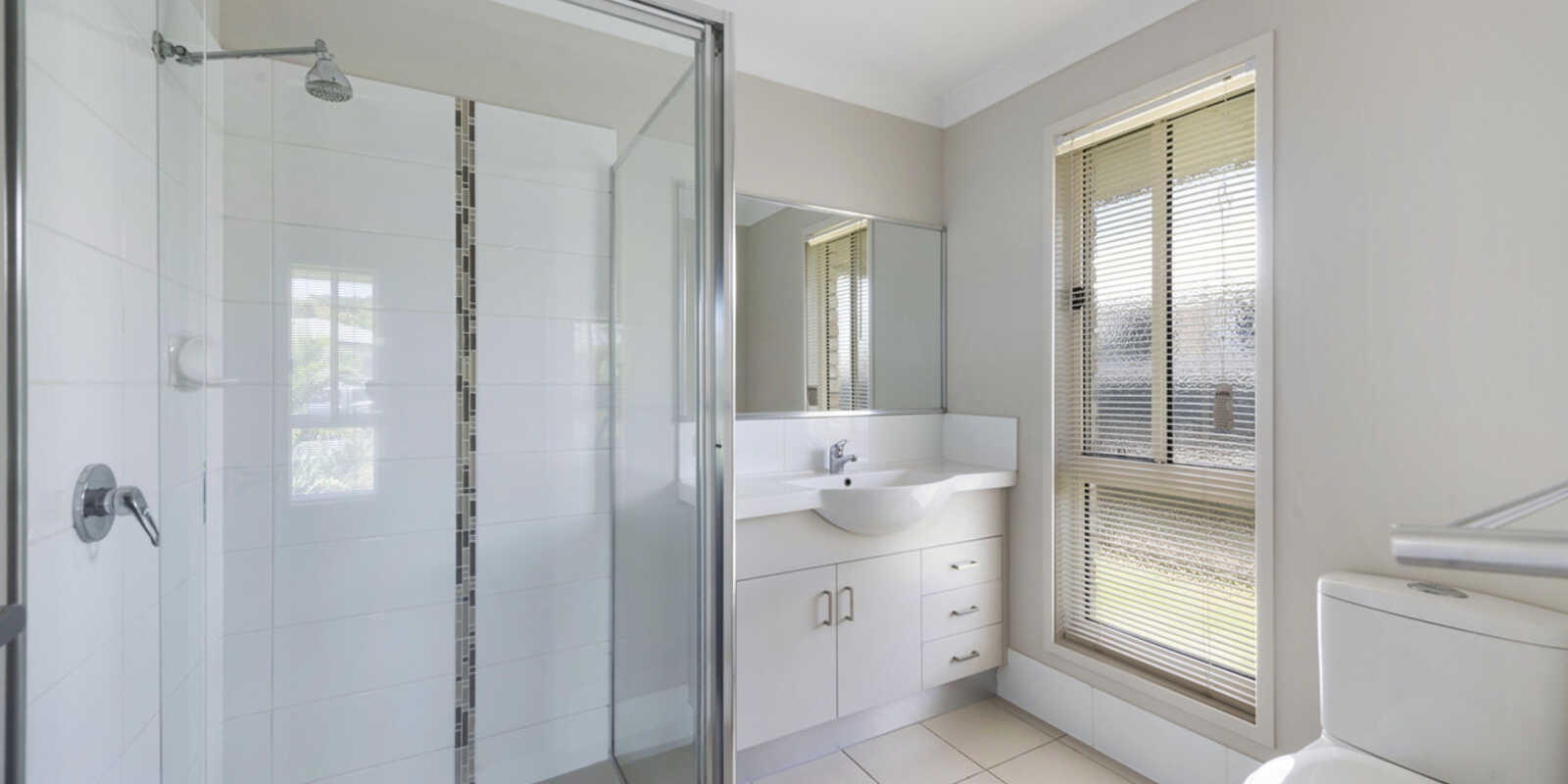 48 Neville Drive Branyan 48 Neville Drive Branyan