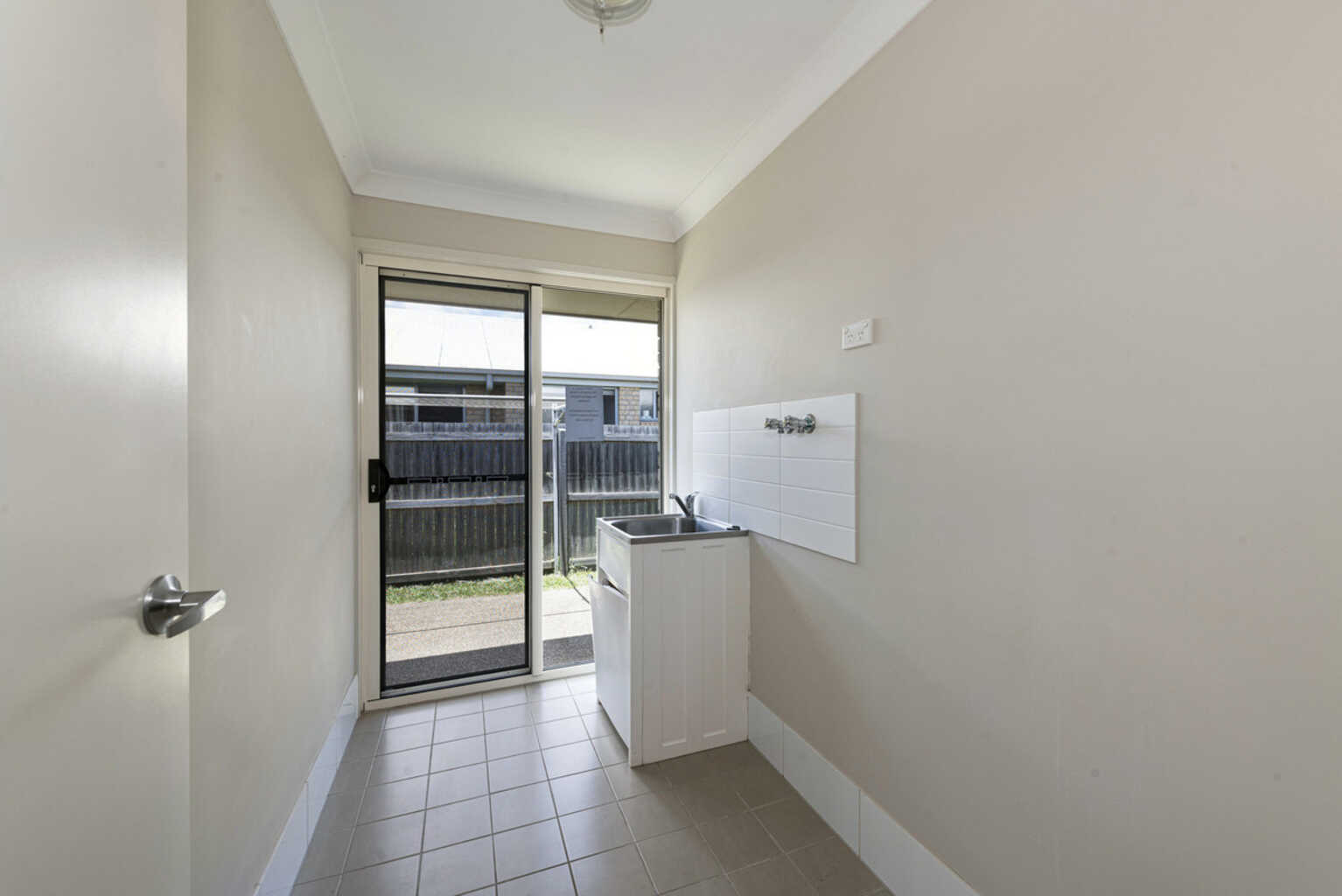 48 Neville Drive Branyan 48 Neville Drive Branyan