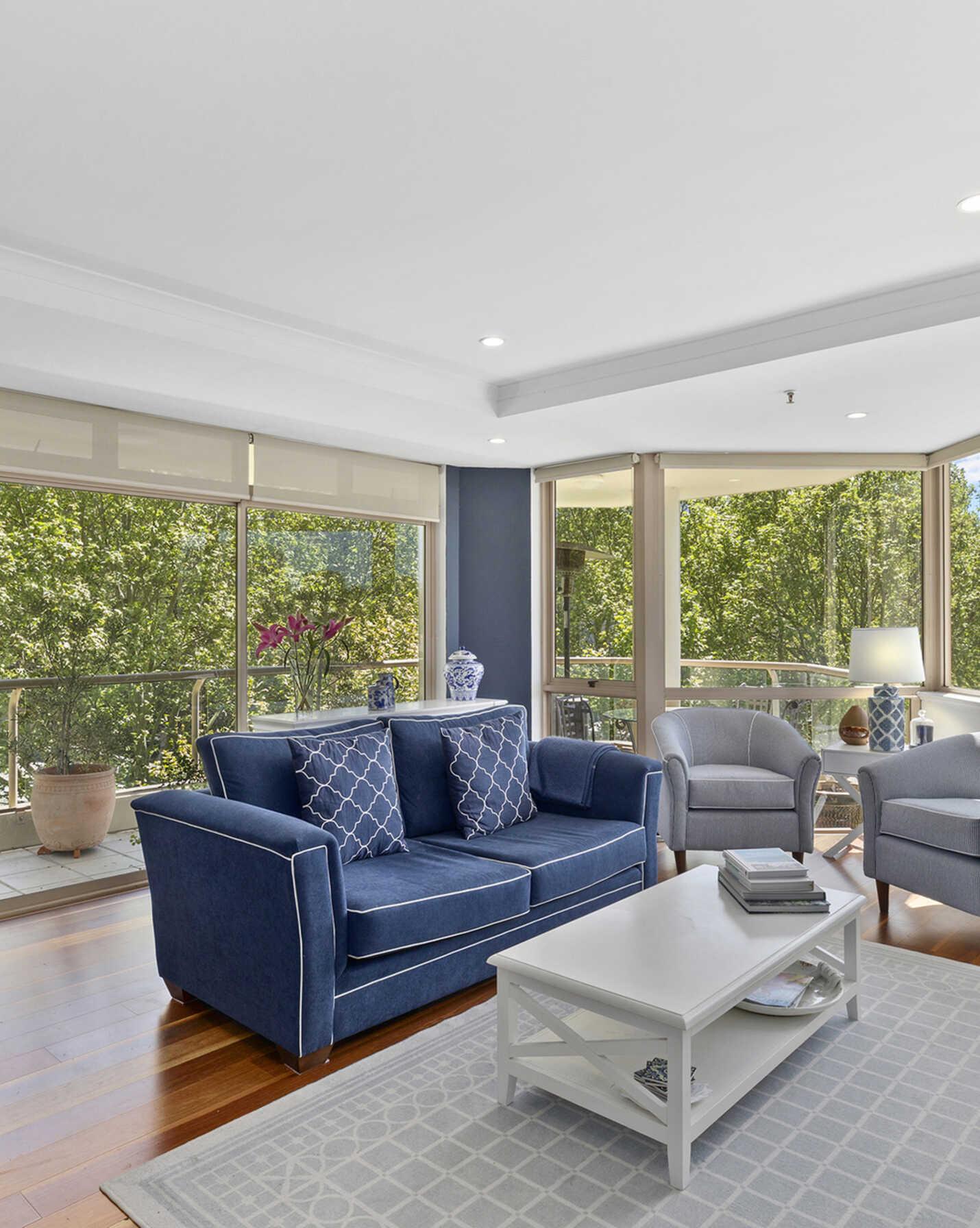 303/63 Crown Street Woolloomooloo, Woolloomooloo - Image 1