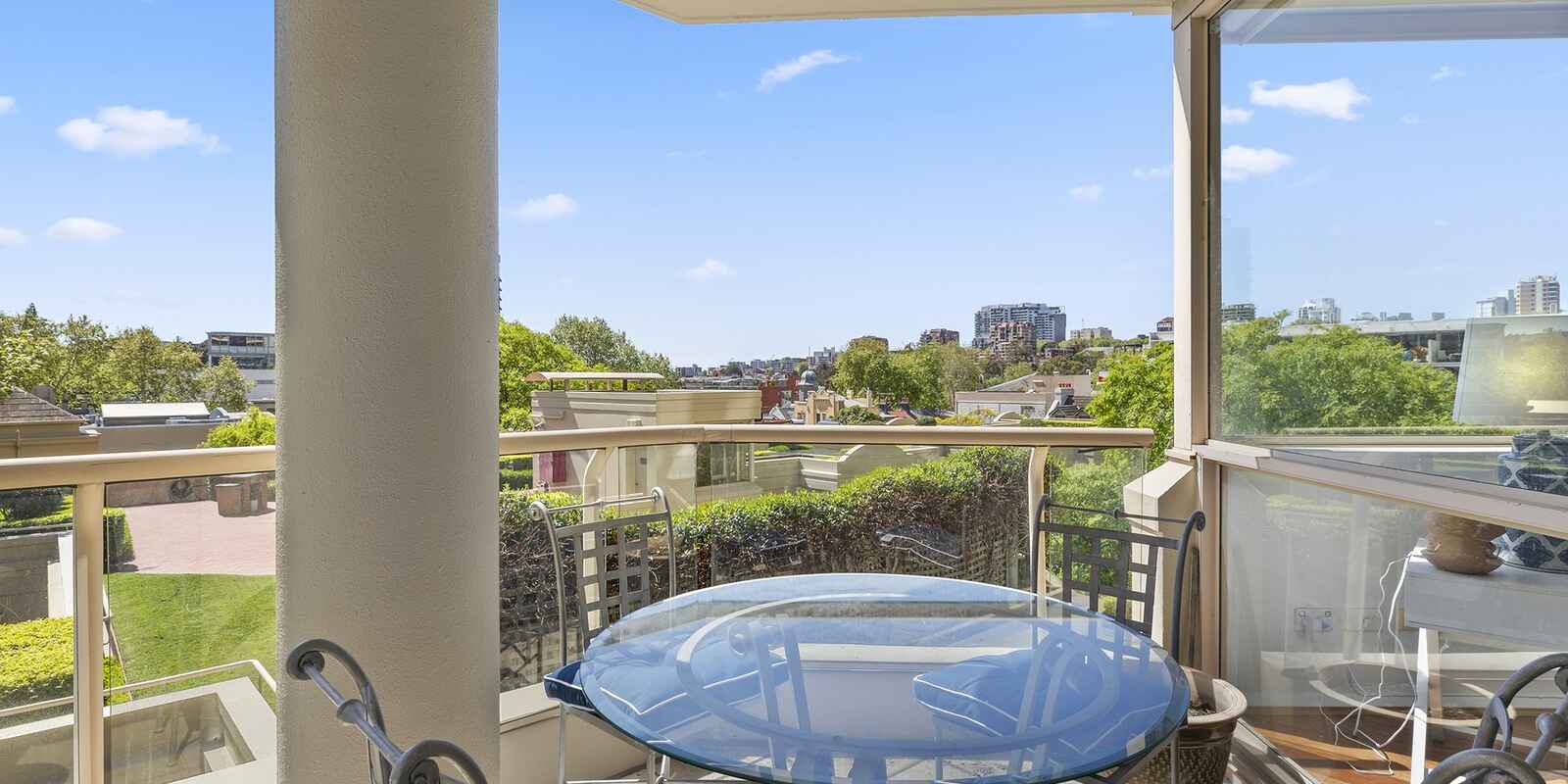 303/63 Crown Street Woolloomooloo 303/63 Crown Street Woolloomooloo