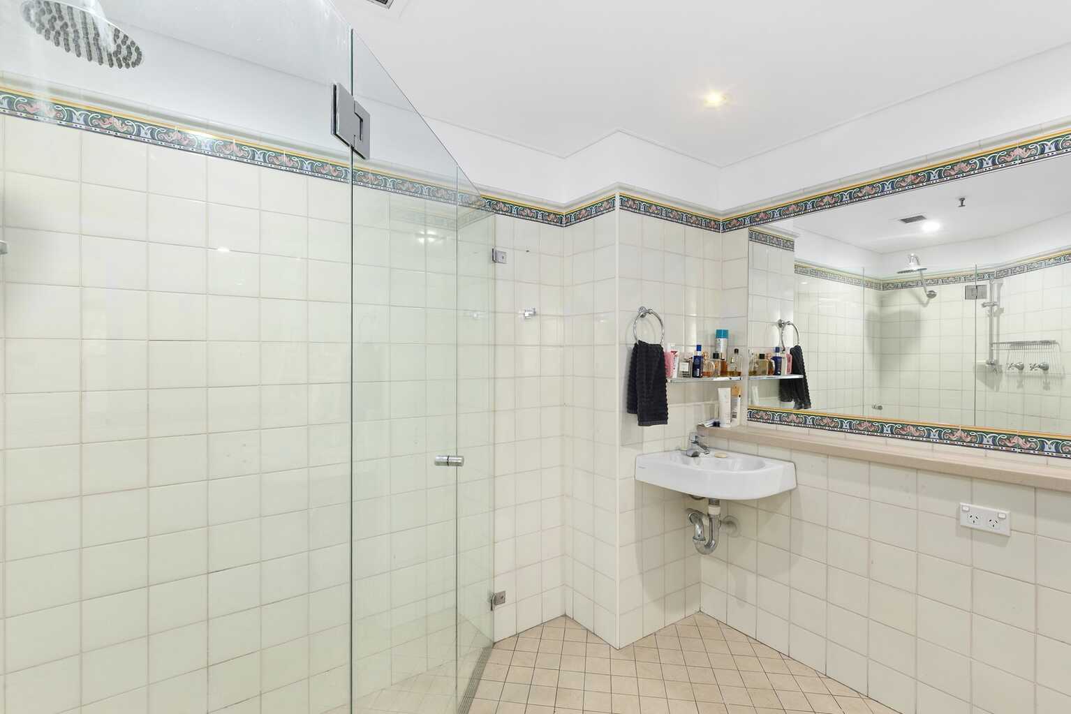 303/63 Crown Street Woolloomooloo 303/63 Crown Street Woolloomooloo