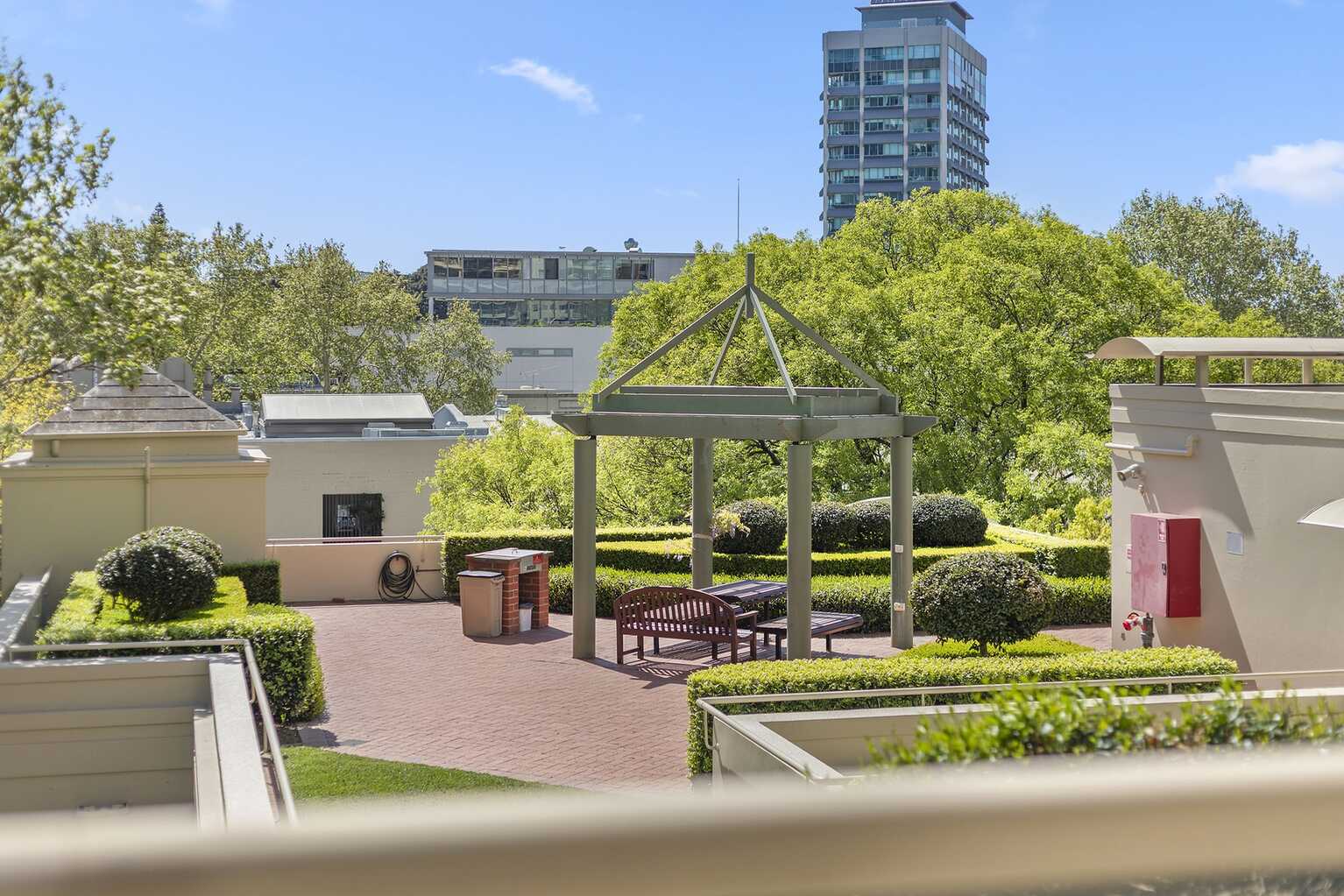 303/63 Crown Street Woolloomooloo 303/63 Crown Street Woolloomooloo