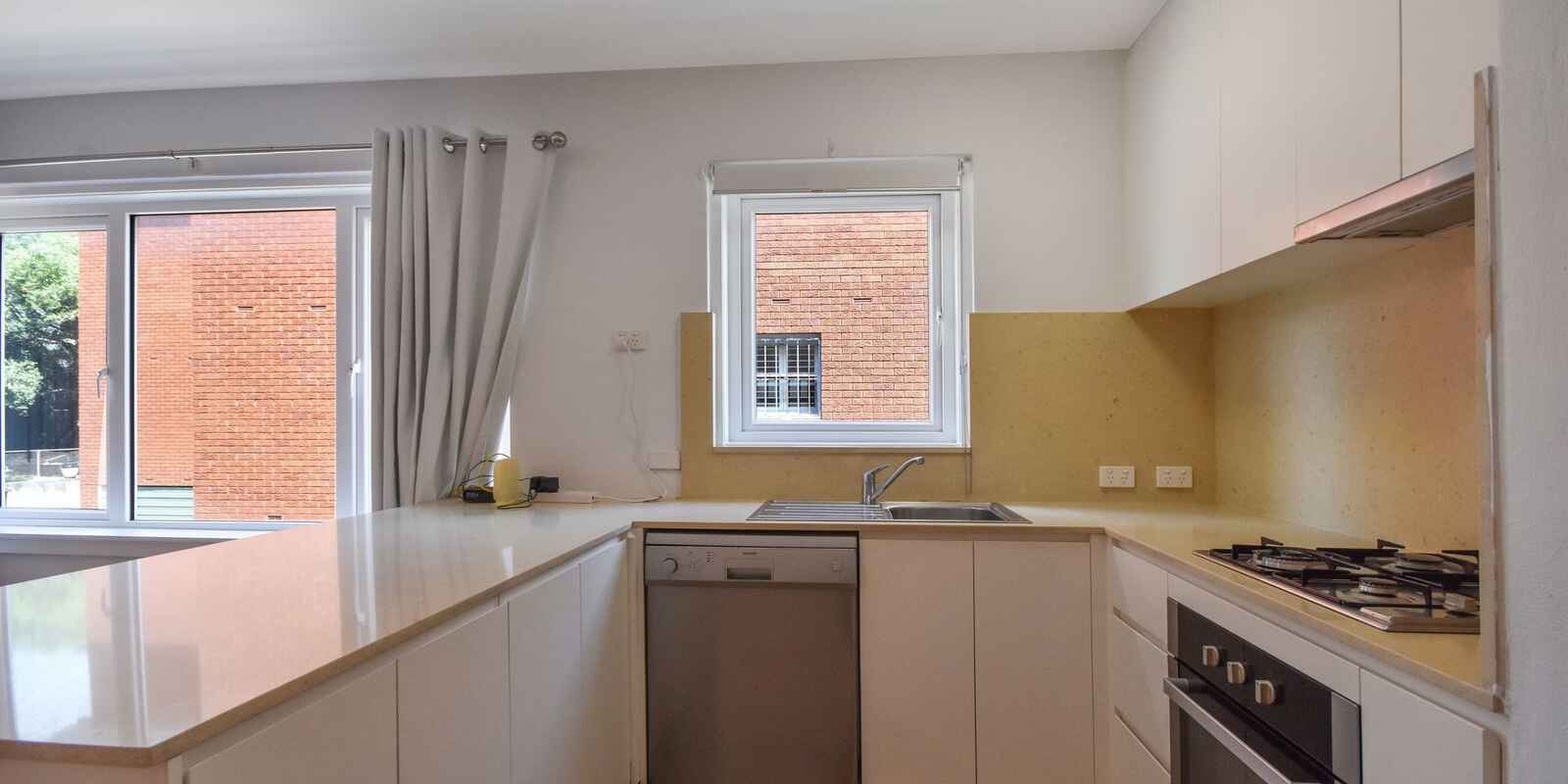 4/4A Carr Street Coogee