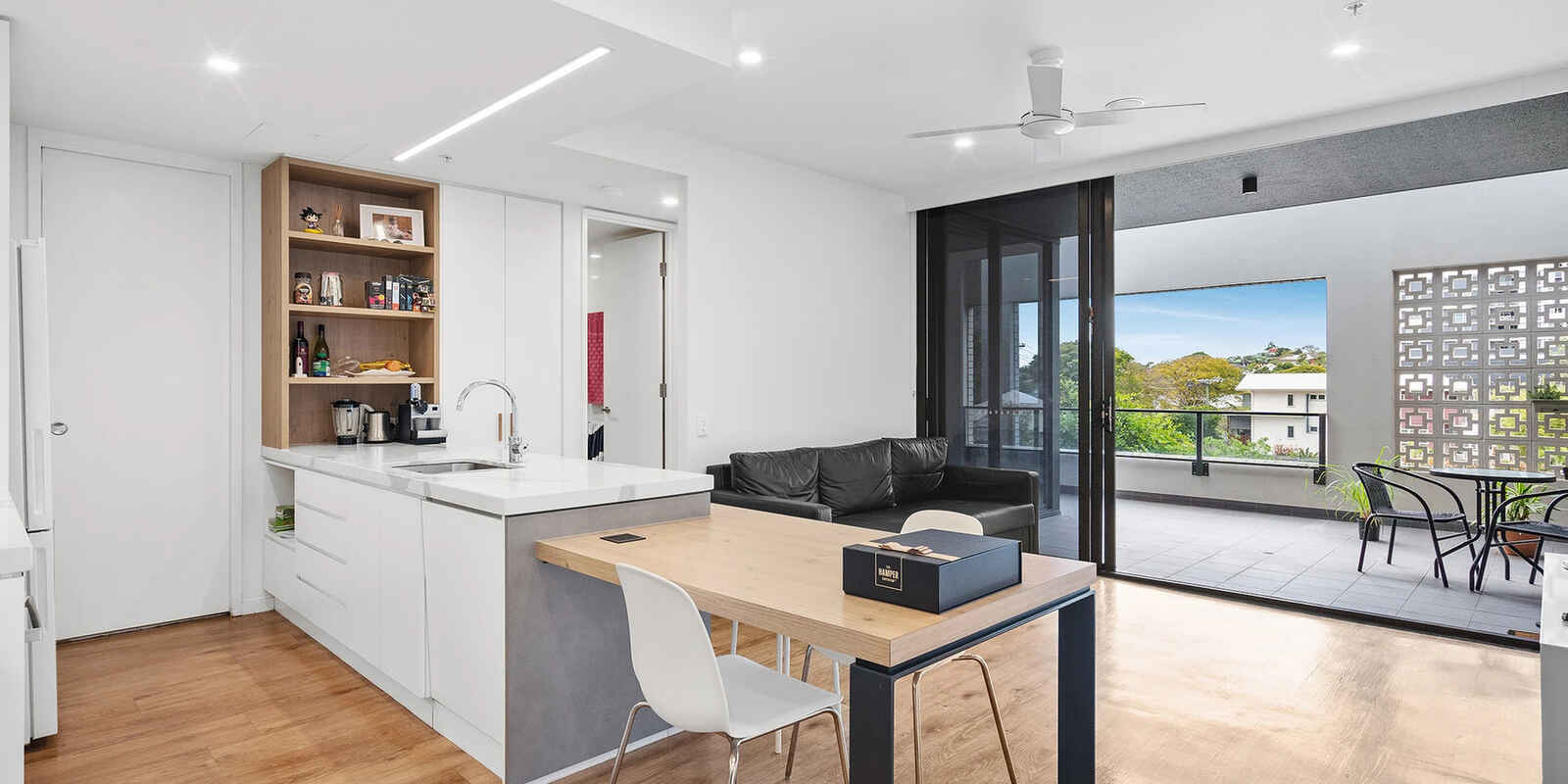 207/18 Duke Street Kangaroo Point 207/18 Duke Street Kangaroo Point