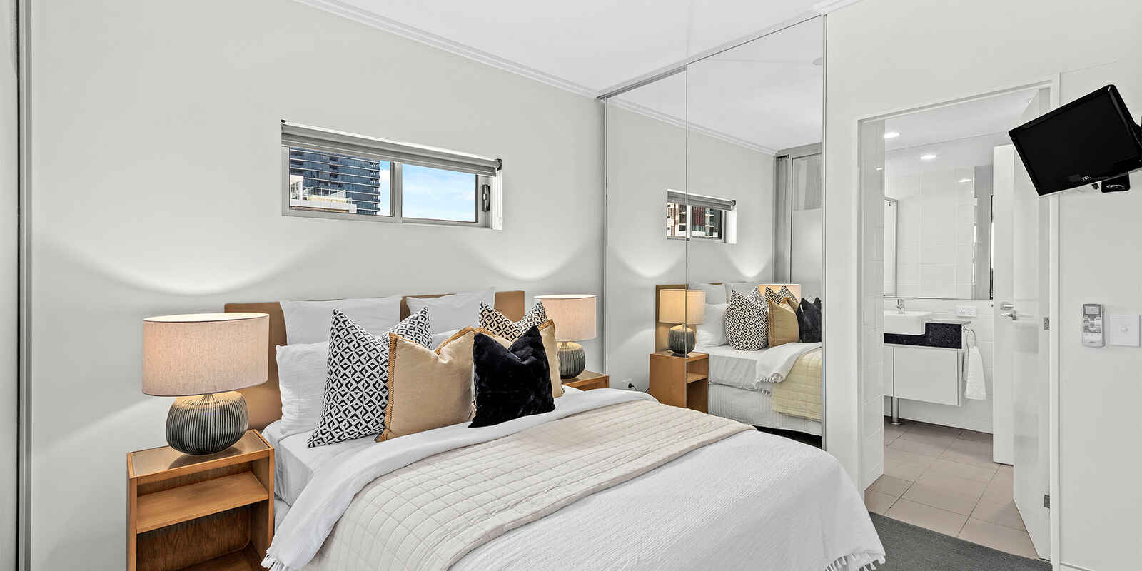 1009/35 Peel Street South Brisbane