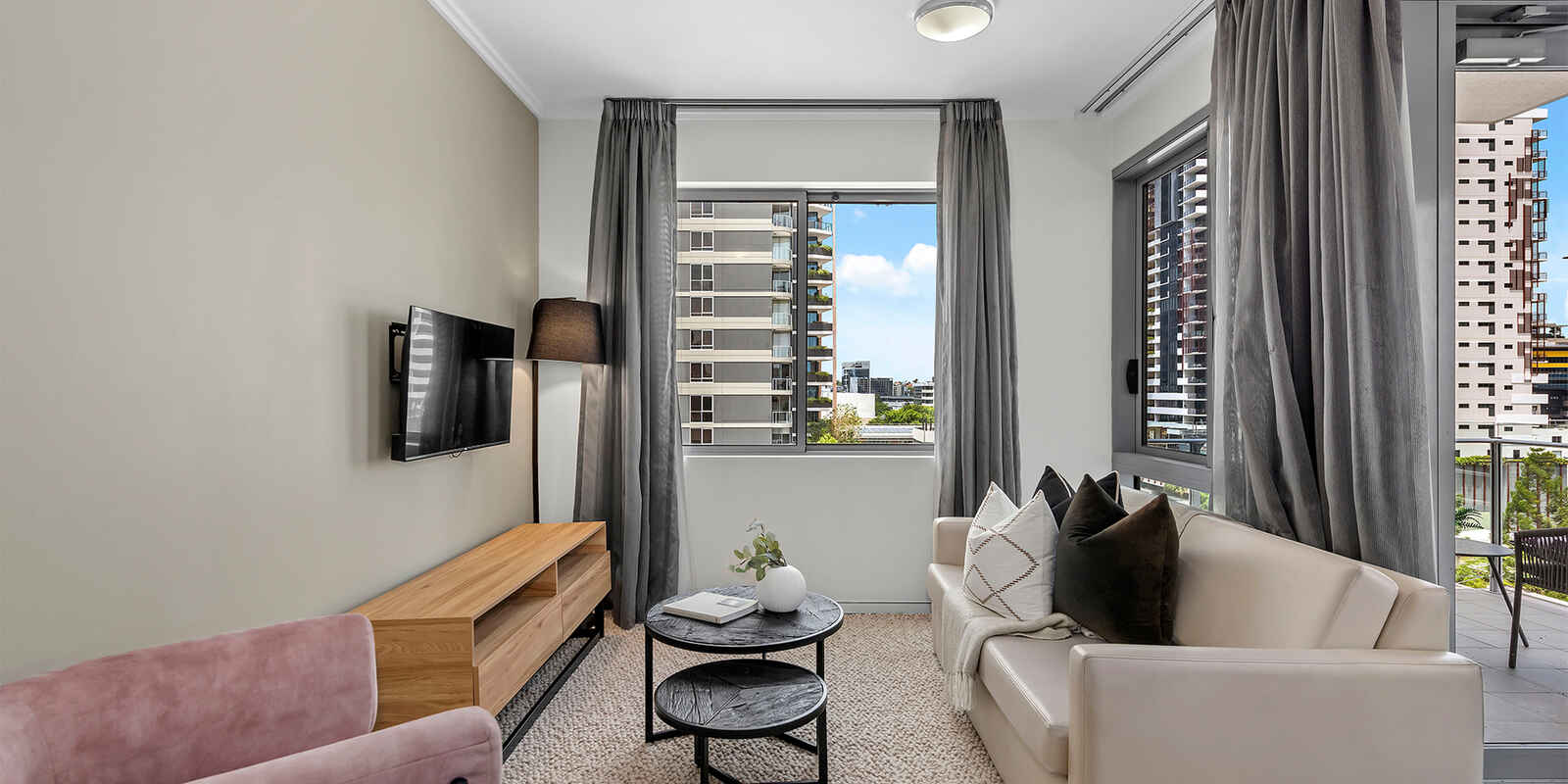 1009/35 Peel Street South Brisbane