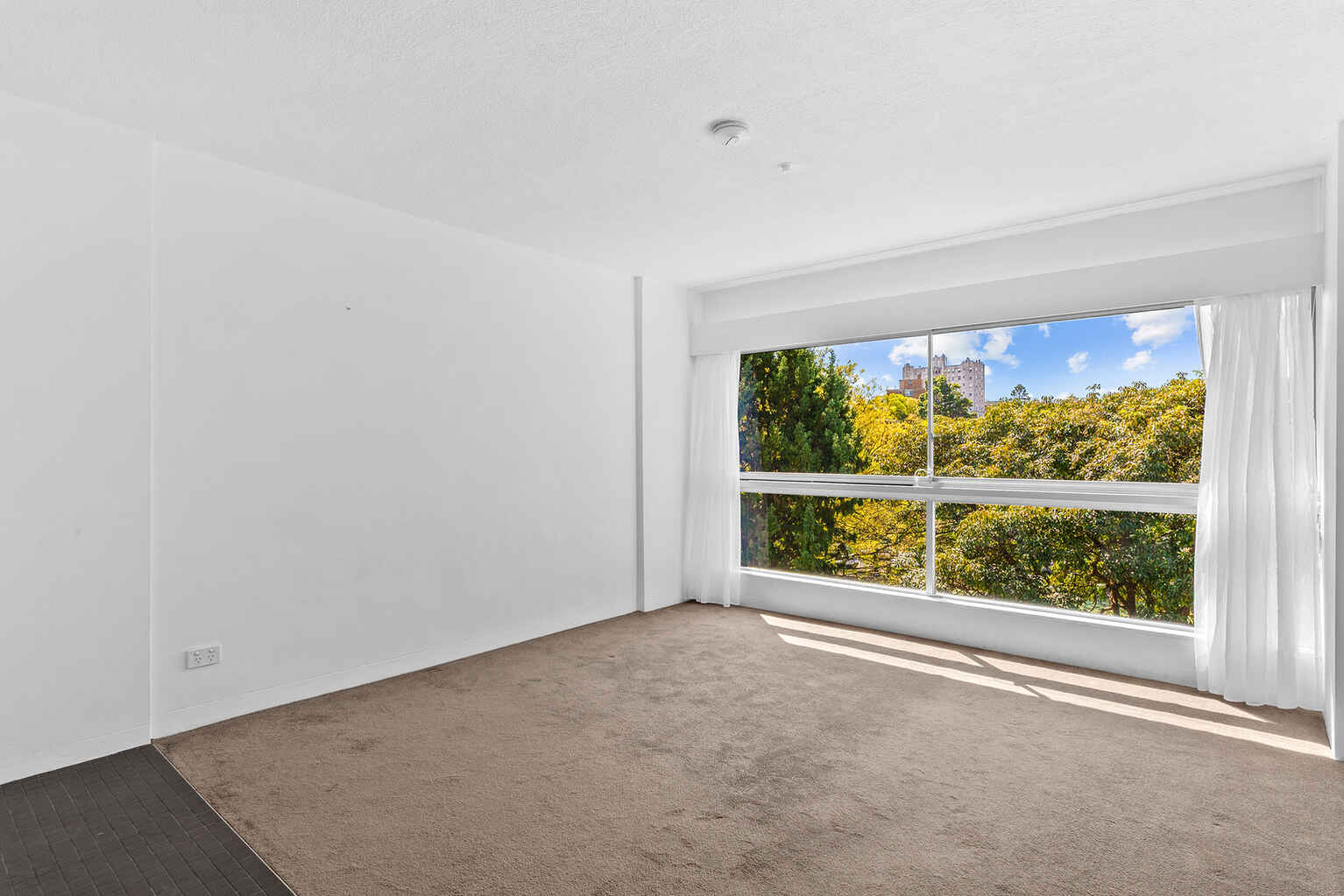 45/50-58 Roslyn Gardens Elizabeth Bay