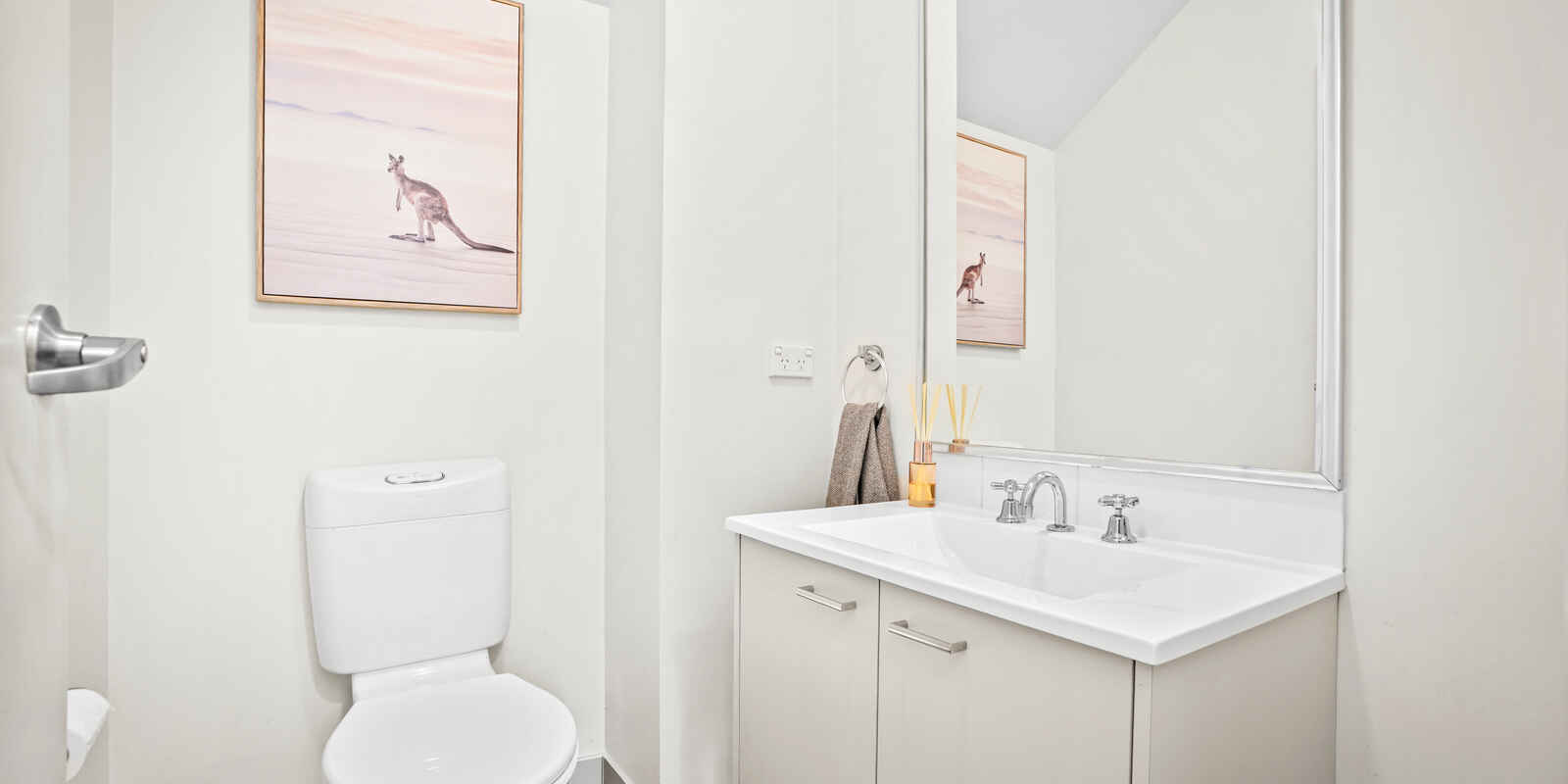 49 Tilbury Avenue Stanhope Gardens