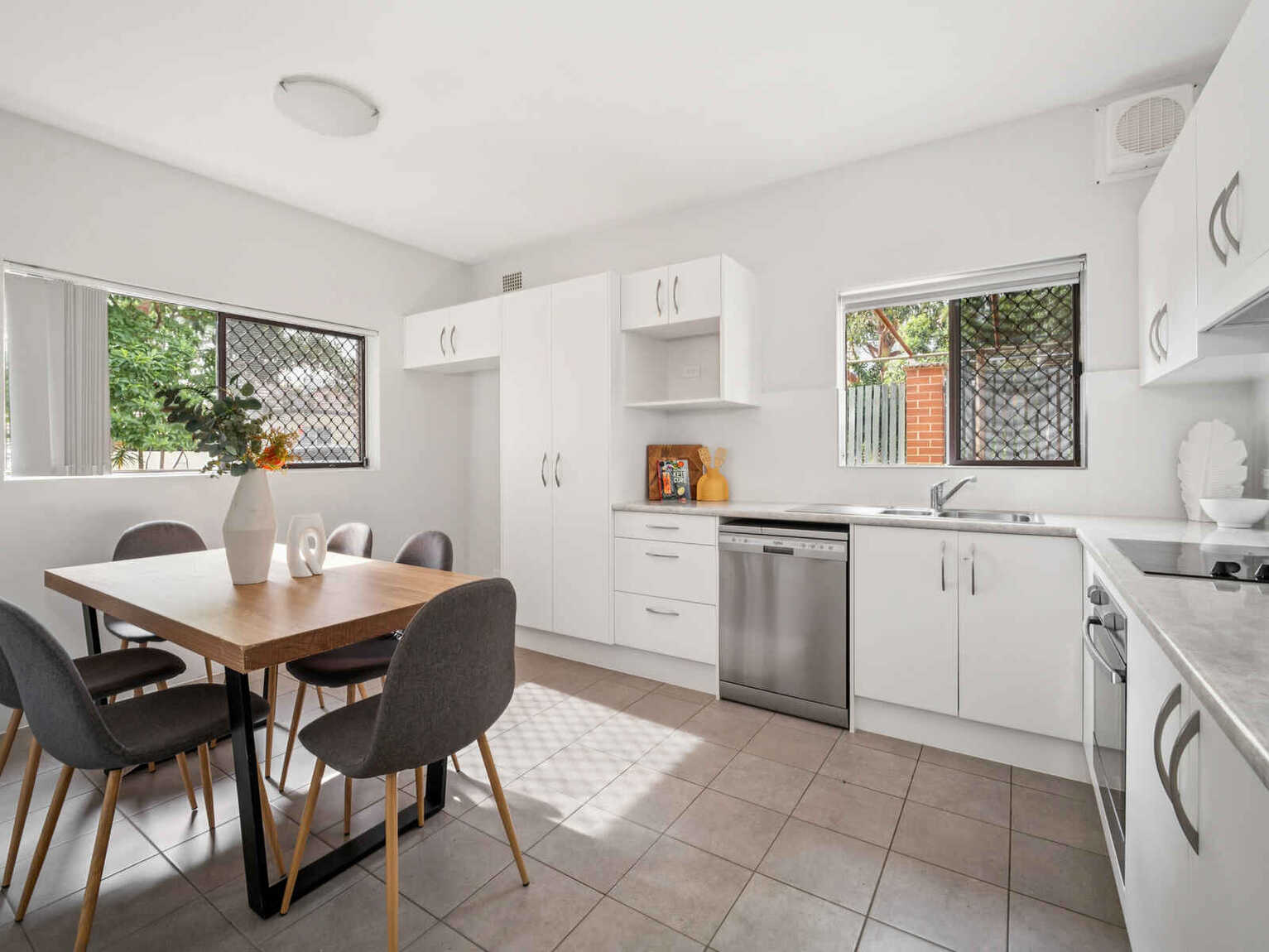 10 Marinea Street Arncliffe