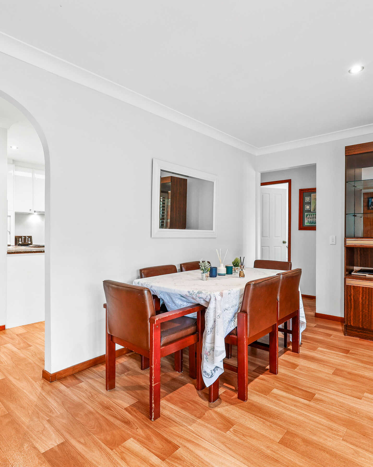87 DONALBAIN CIRCUIT Rosemeadow, Rosemeadow - Thumbnail 4
