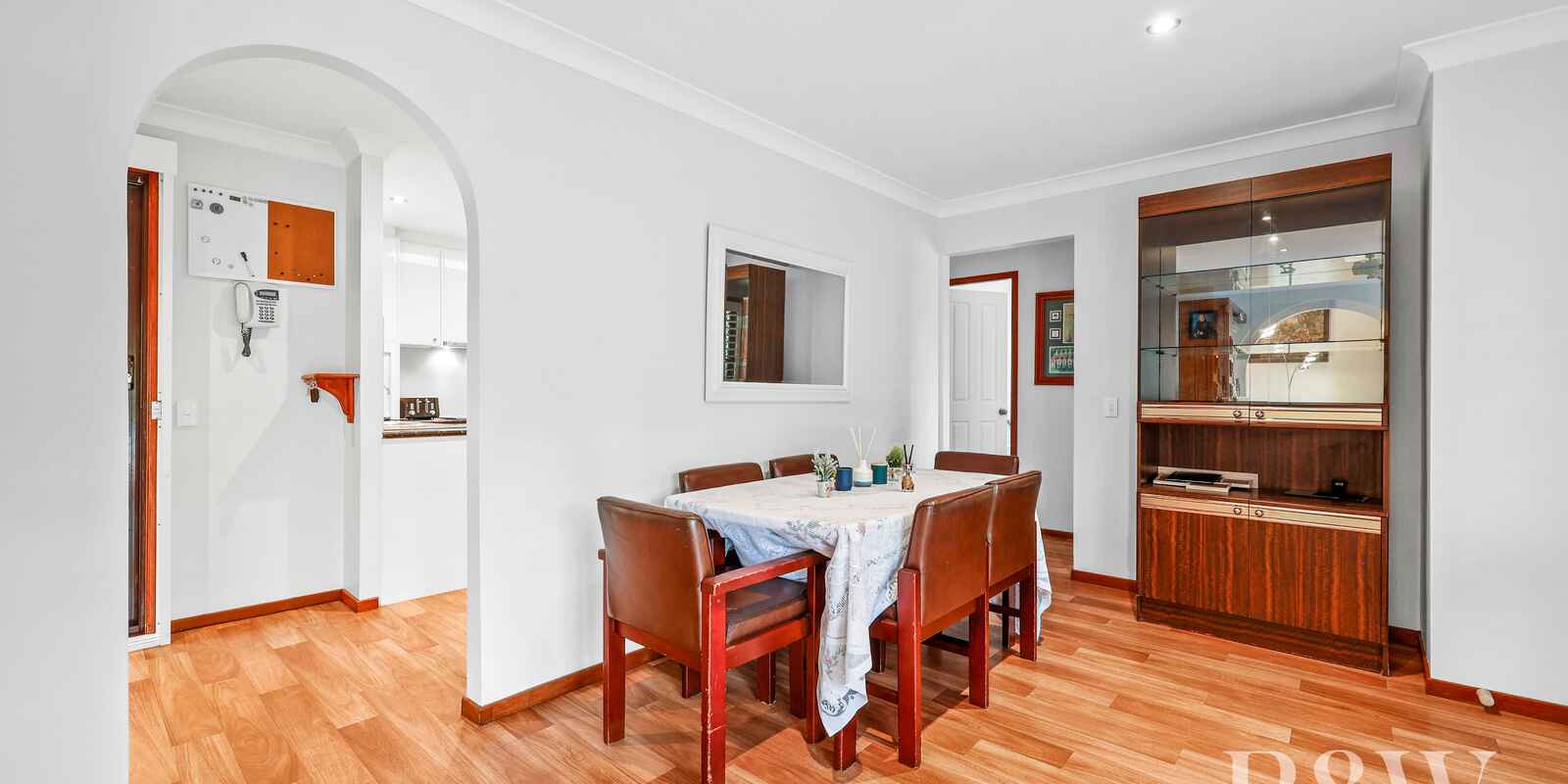 87 DONALBAIN CIRCUIT Rosemeadow