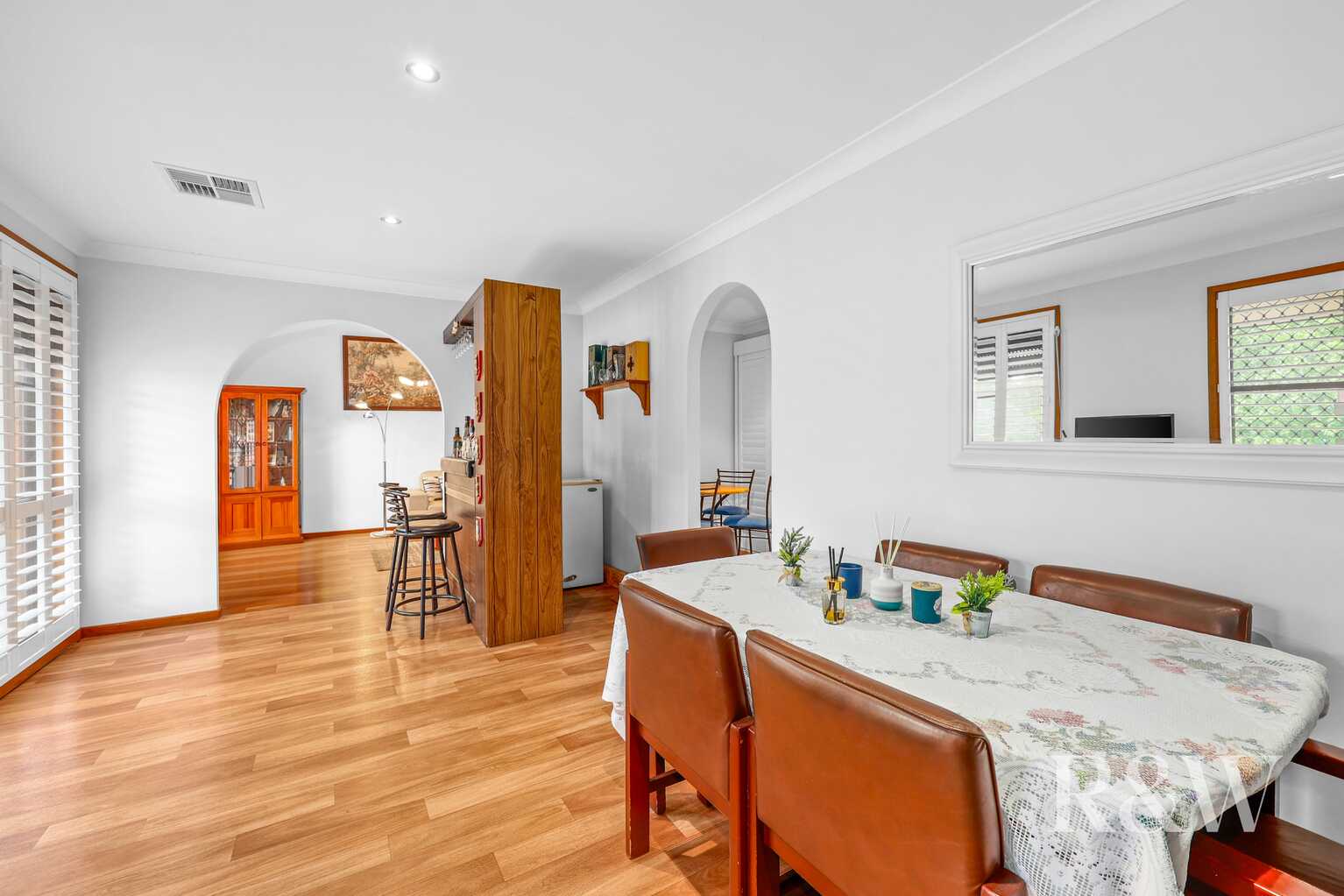 87 DONALBAIN CIRCUIT Rosemeadow