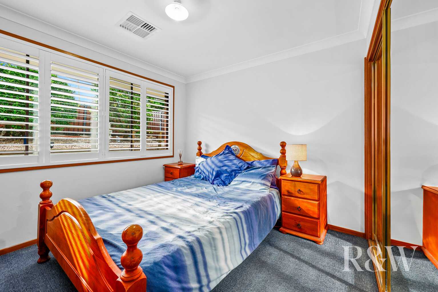 87 DONALBAIN CIRCUIT Rosemeadow