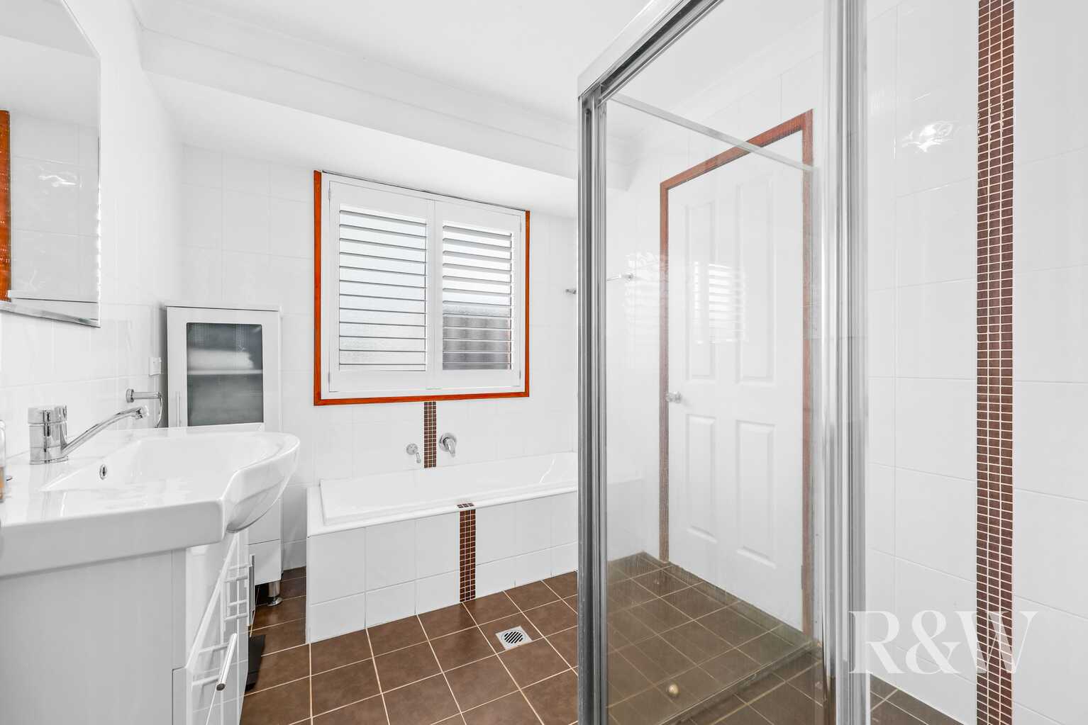 87 DONALBAIN CIRCUIT Rosemeadow